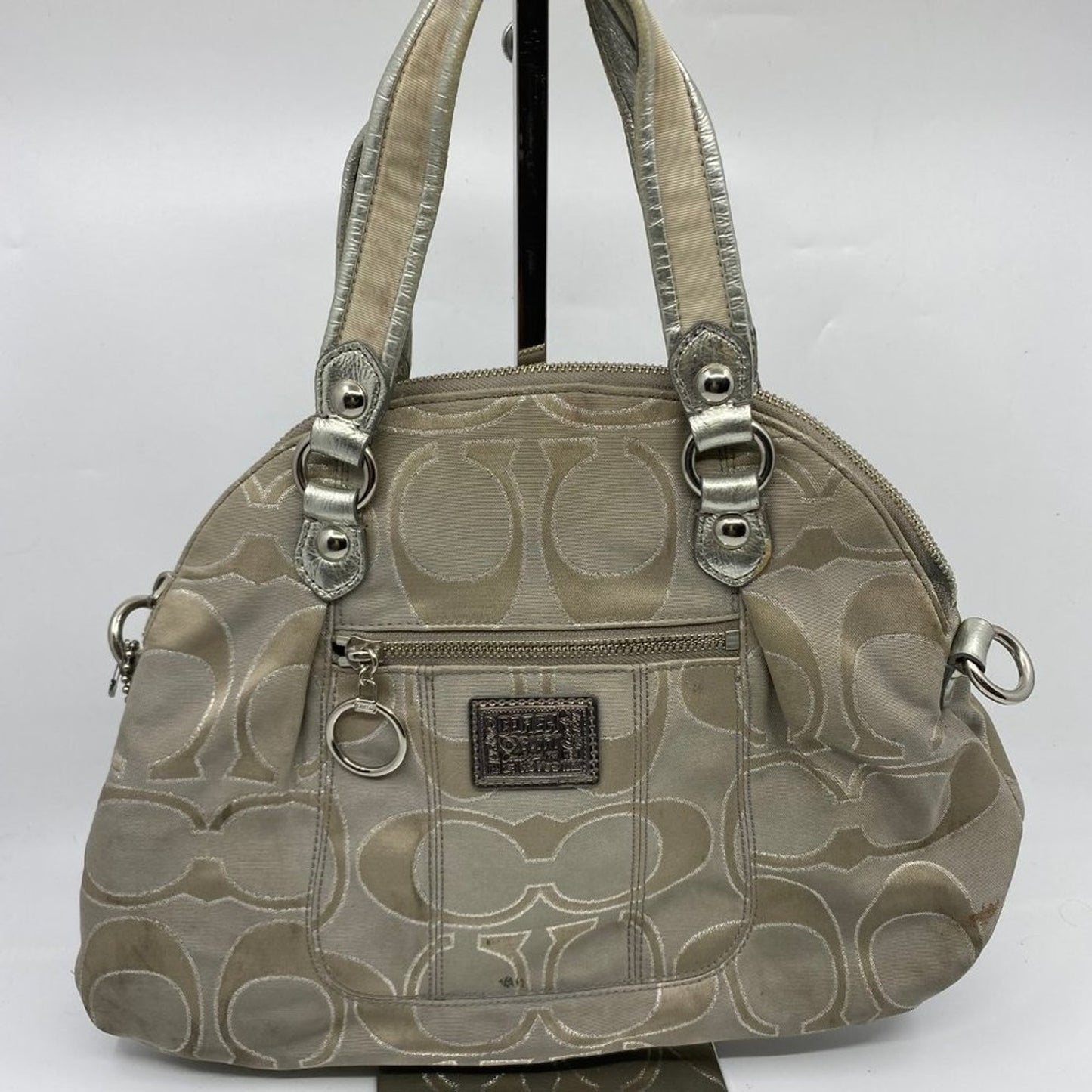 COACH M Size Tan Signatur Jacquard Fabric Handbag