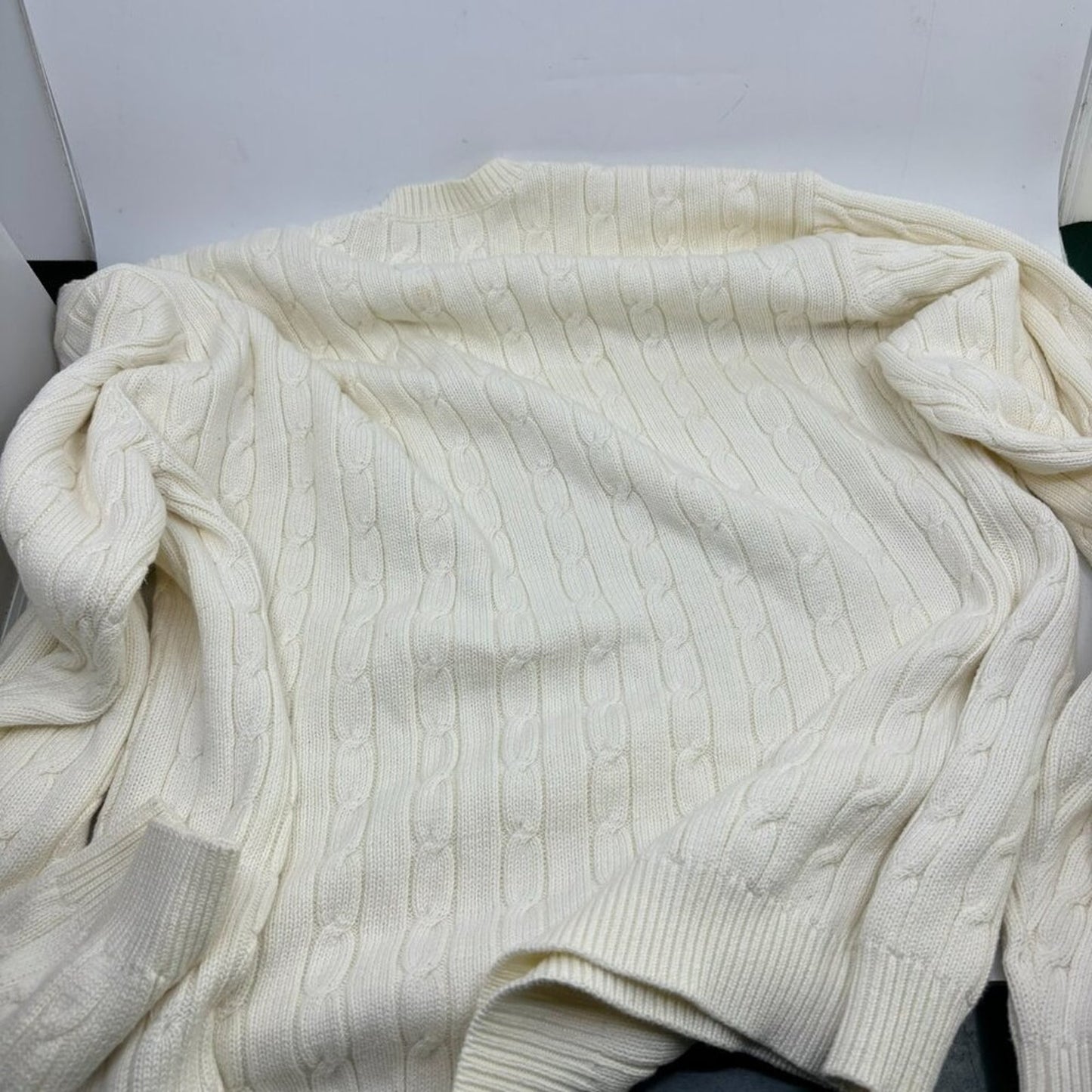 Izod Men's Sweater - Cream - XXL