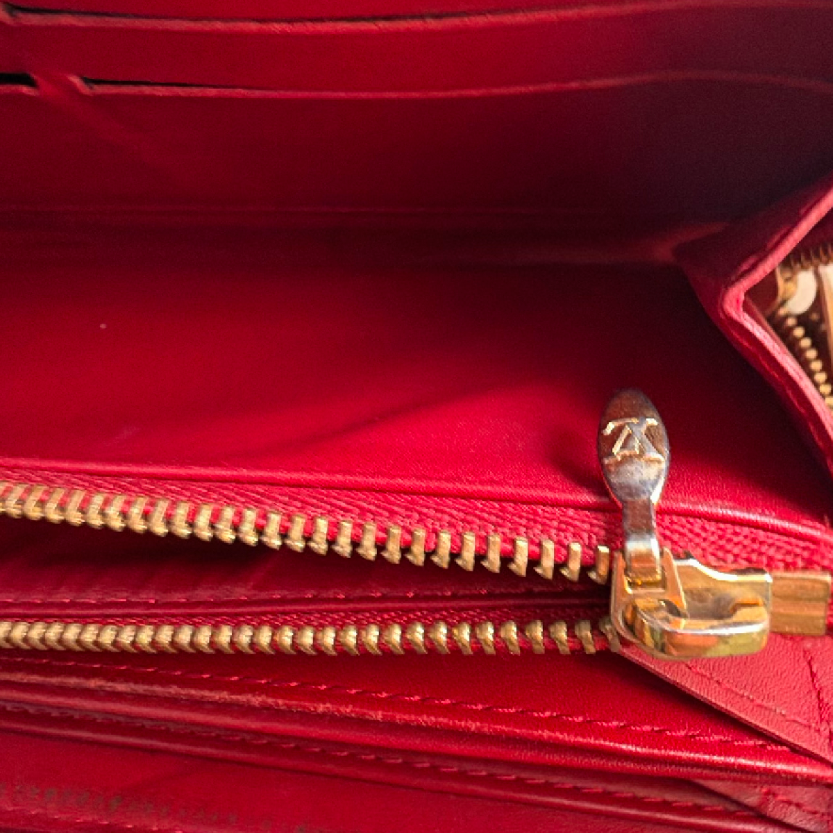 Louis Vuitton Zippy Wallet Red Monogram Vernis Wallet
