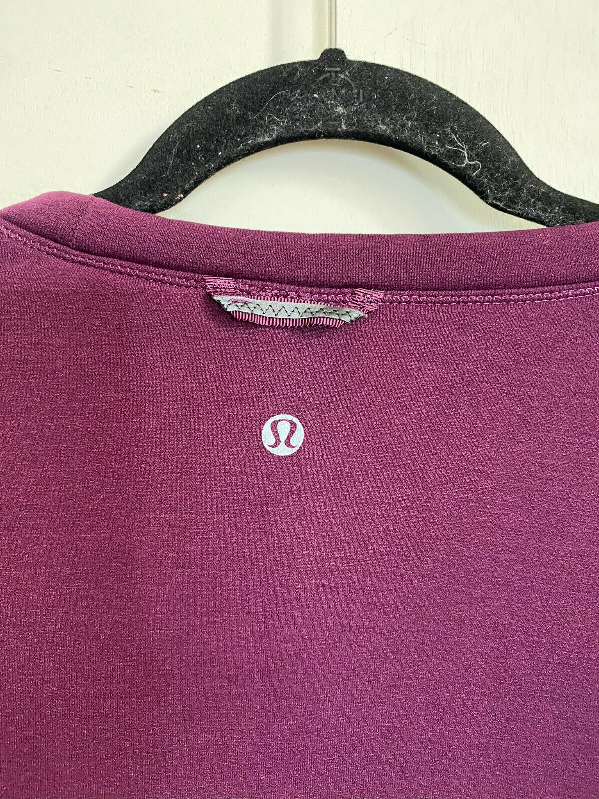 LULULEMON Womens Purple Long Sleeves Stylish Sweaters Size: 4