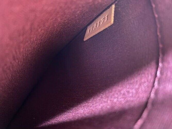 louis vuitton brea vernis mm burgundy patent leather shoulder bag