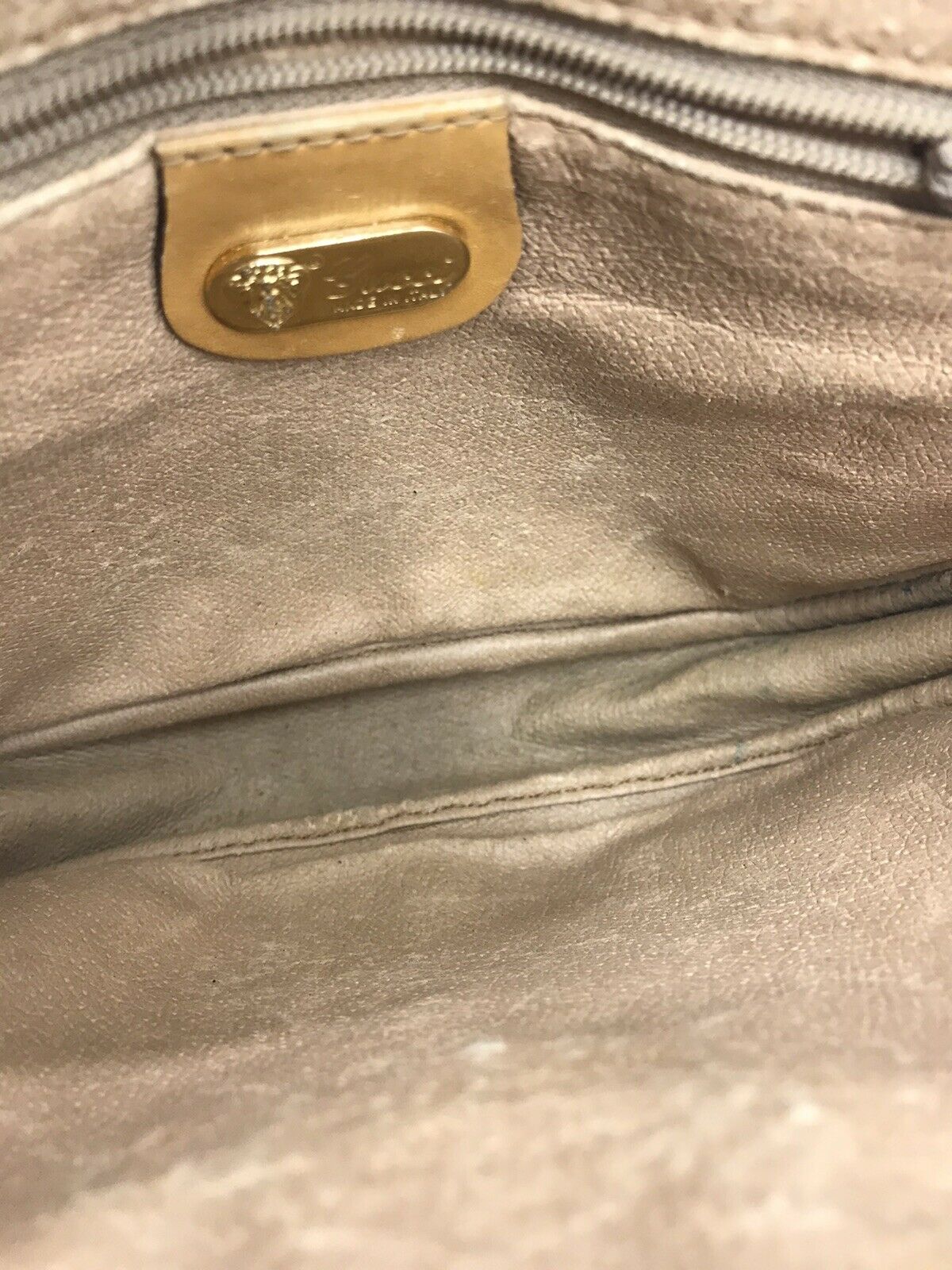 GUCCI Vintage Crossbody Bag All Over Signature