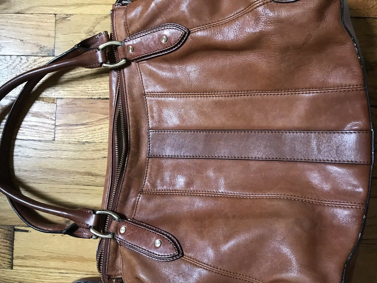 COLE HAAN Tan leather handbag