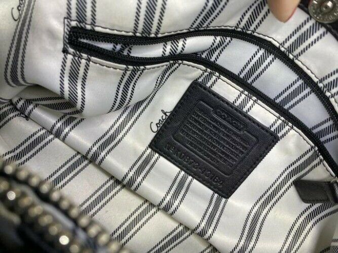 coach large black leather shoulder bag