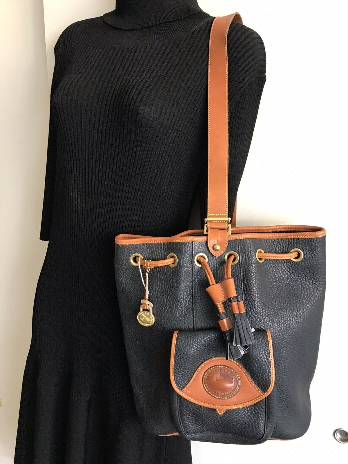 DOONEY & BOURKE Navy Leather Bucket Bag