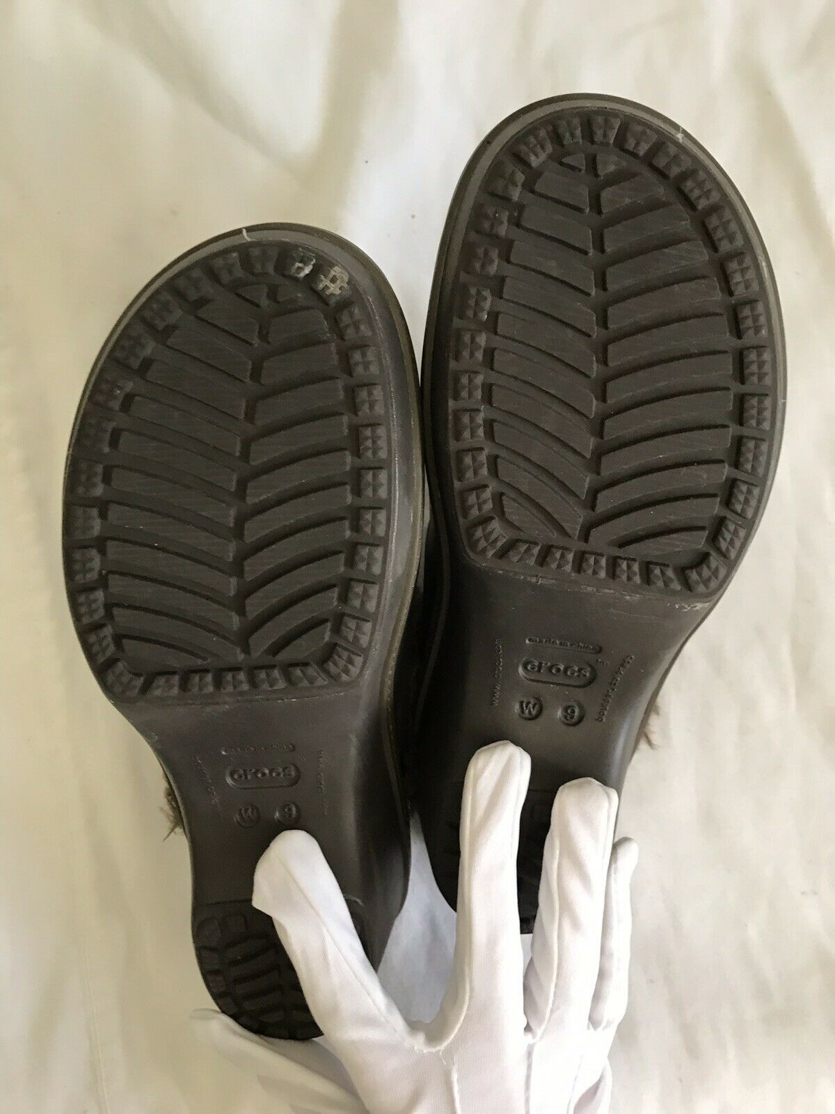 CROCS Brown Faux Fur Lined Clogs
