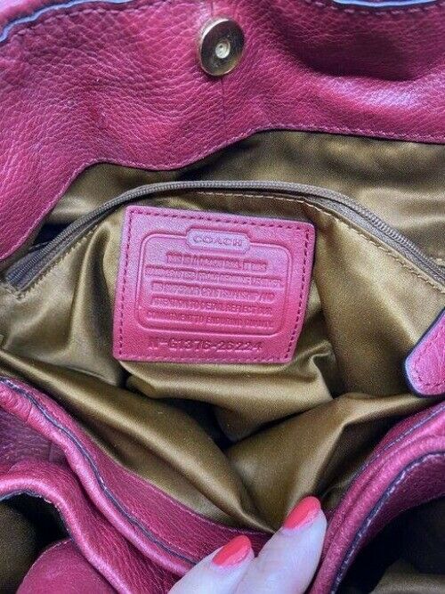 coach large red leather shoulder bag