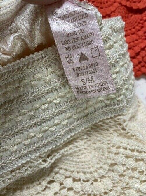 Musa Red Pink Off White Lace Pack Of