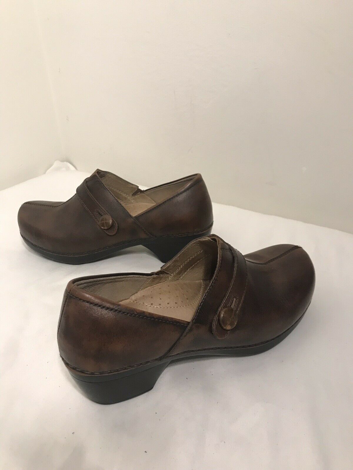 DANSKO CLASSIC CLOGS Brown Leather- Size 9.5