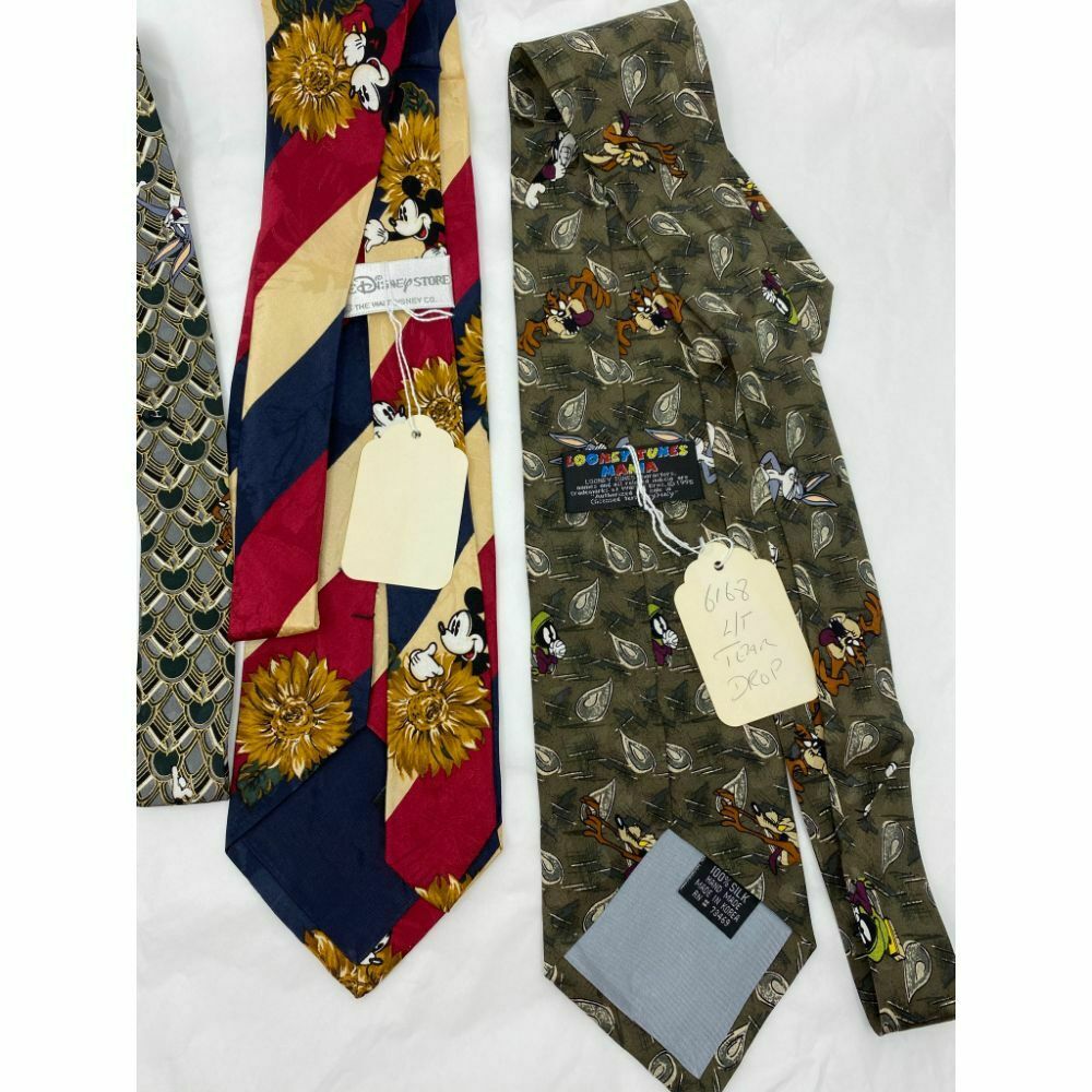 New Lot of 3 Neck tie Disney, Looney Tunes Olive Green Red Total Msrp 75