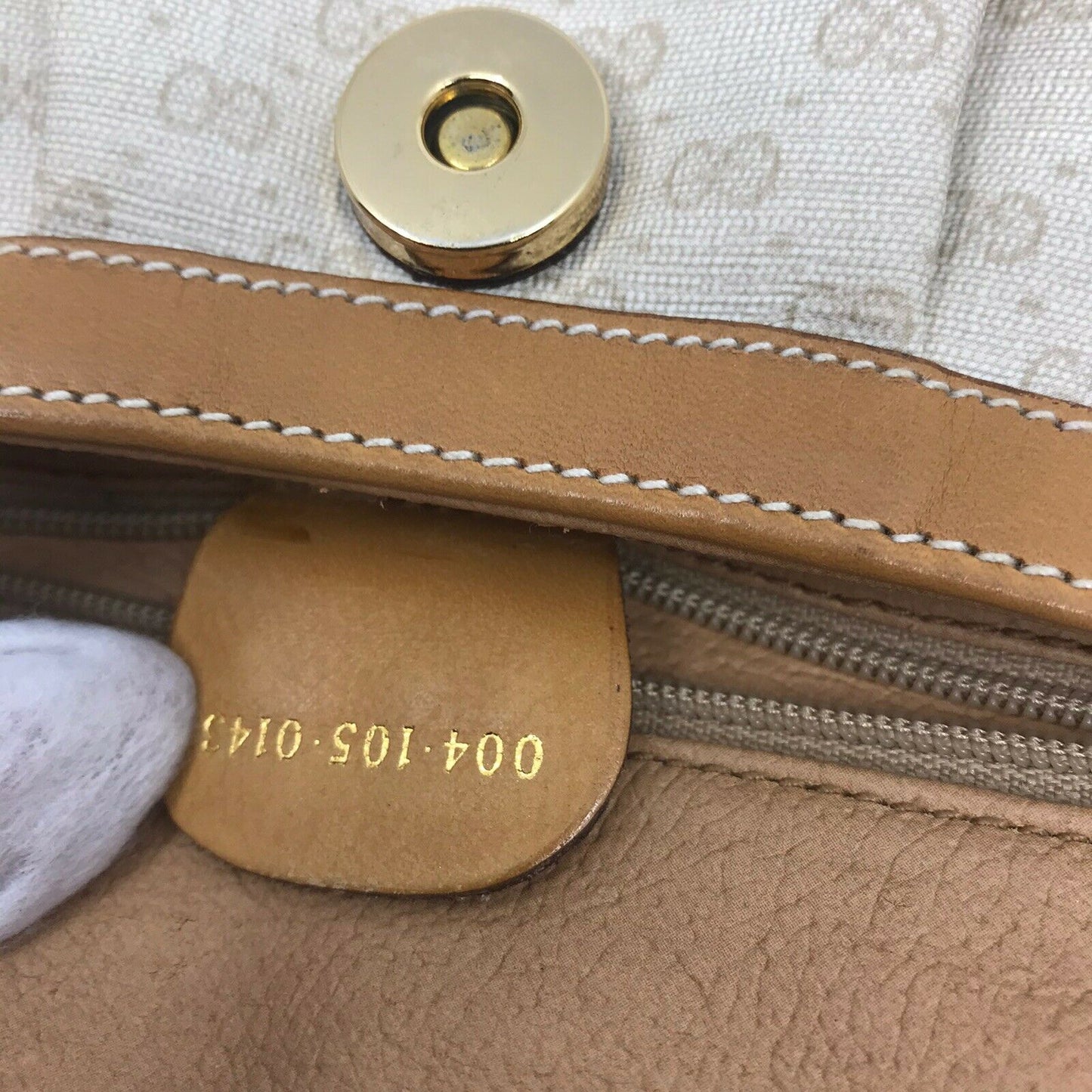 GUCCI Vintage Beige All Over Logo Clutch Bag