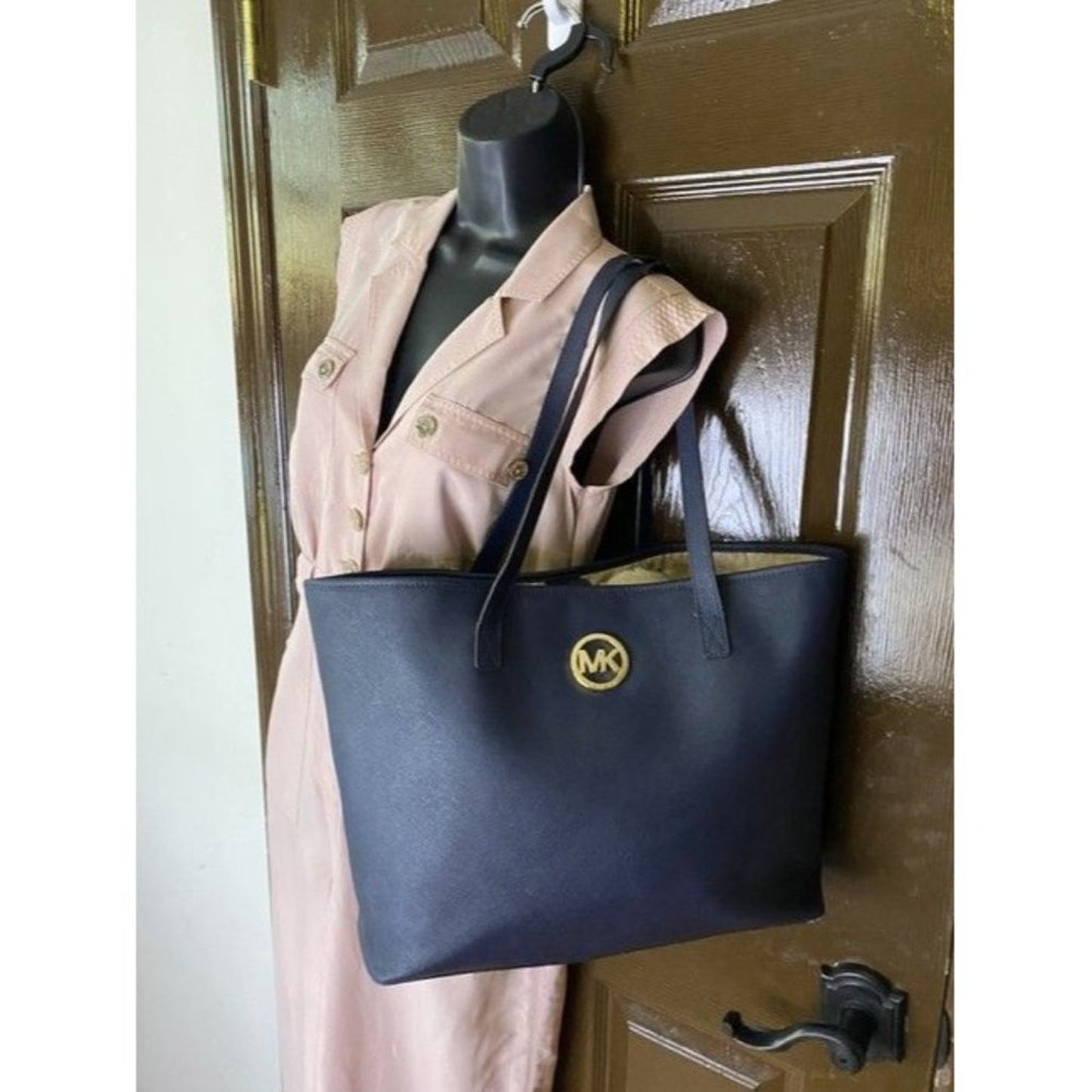 Michael Kors Jet Set Black Saffiano Leather Shoulder Bag