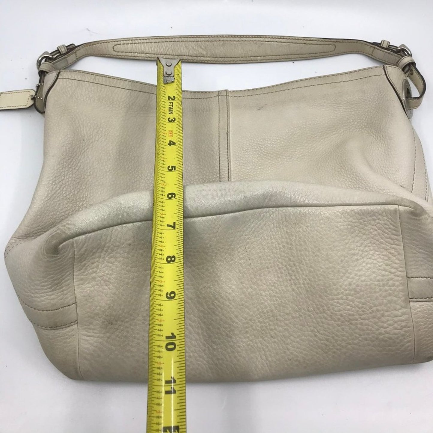 COACH White Medium Leather Handbag