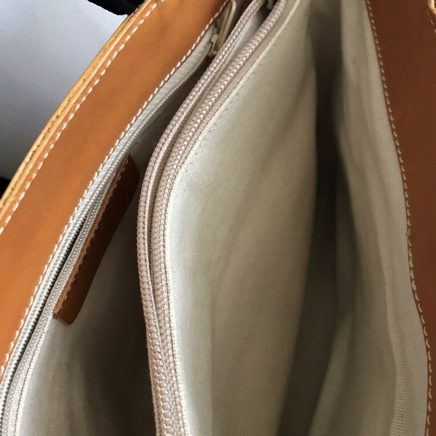 GUIA Medium Tan Leather Crossbody Bag