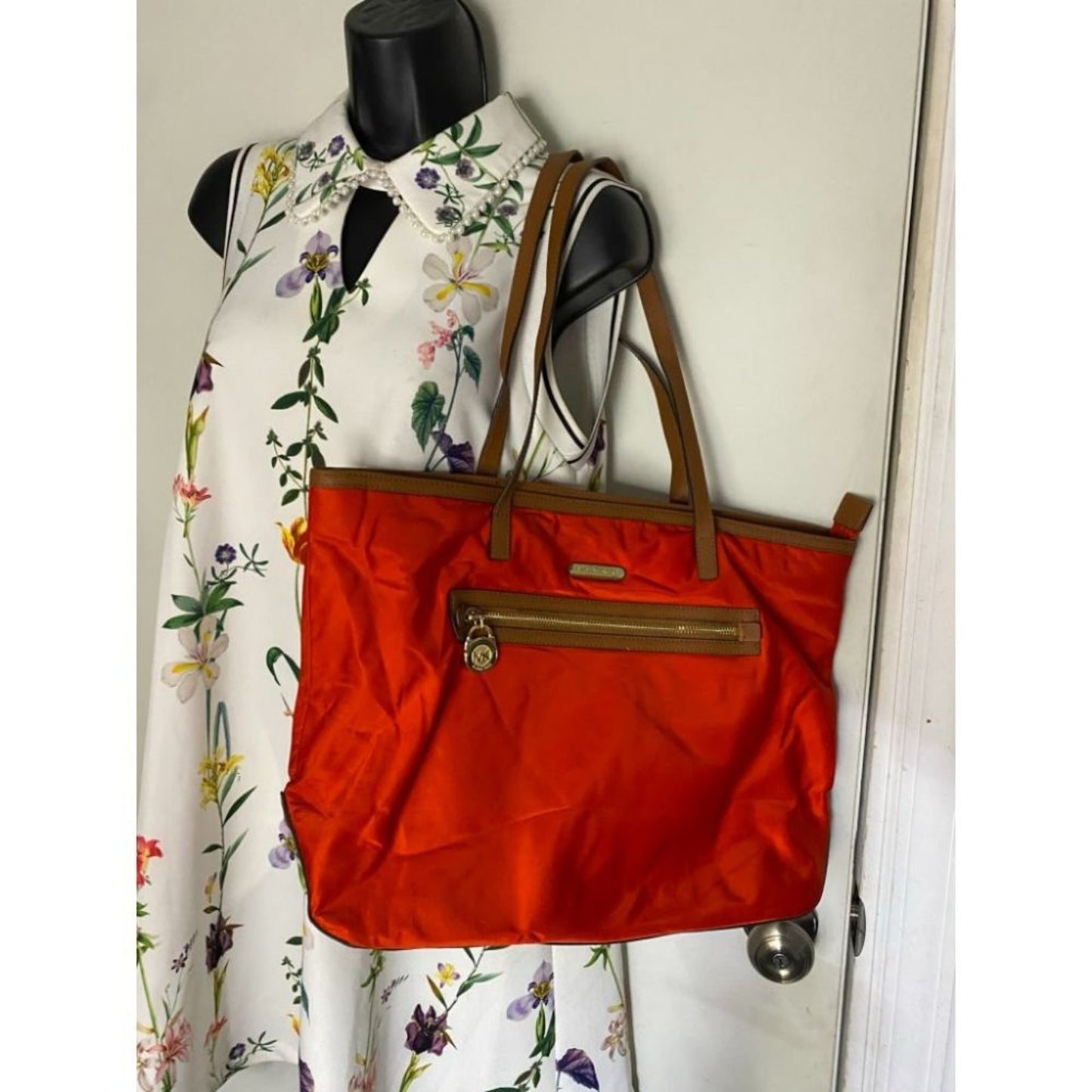 Michael Kors Nylon Red Shoulder Tote Bag MD to LG