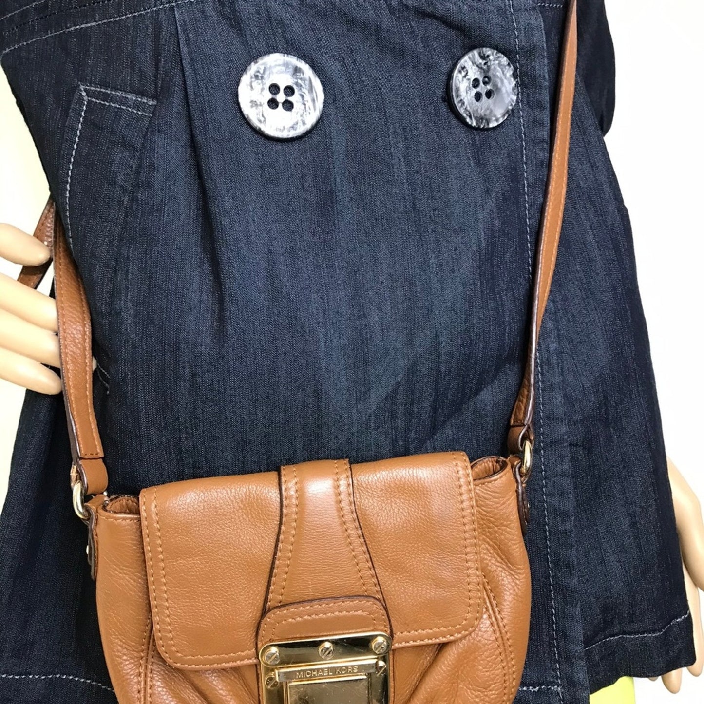 Michael Kors Crossbody Leather Gold Buckle