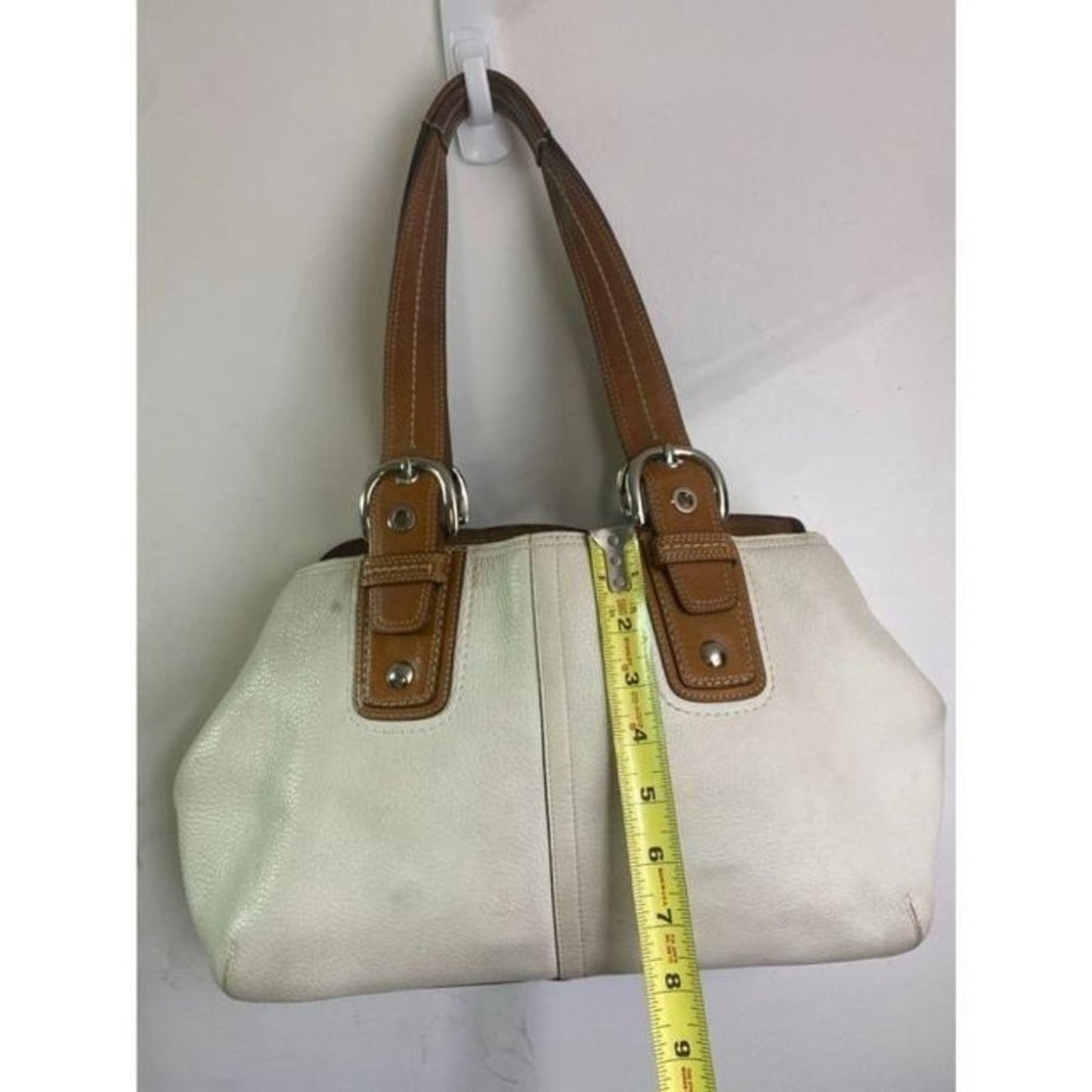COACH Large White Brown Leather Shoulder Bag