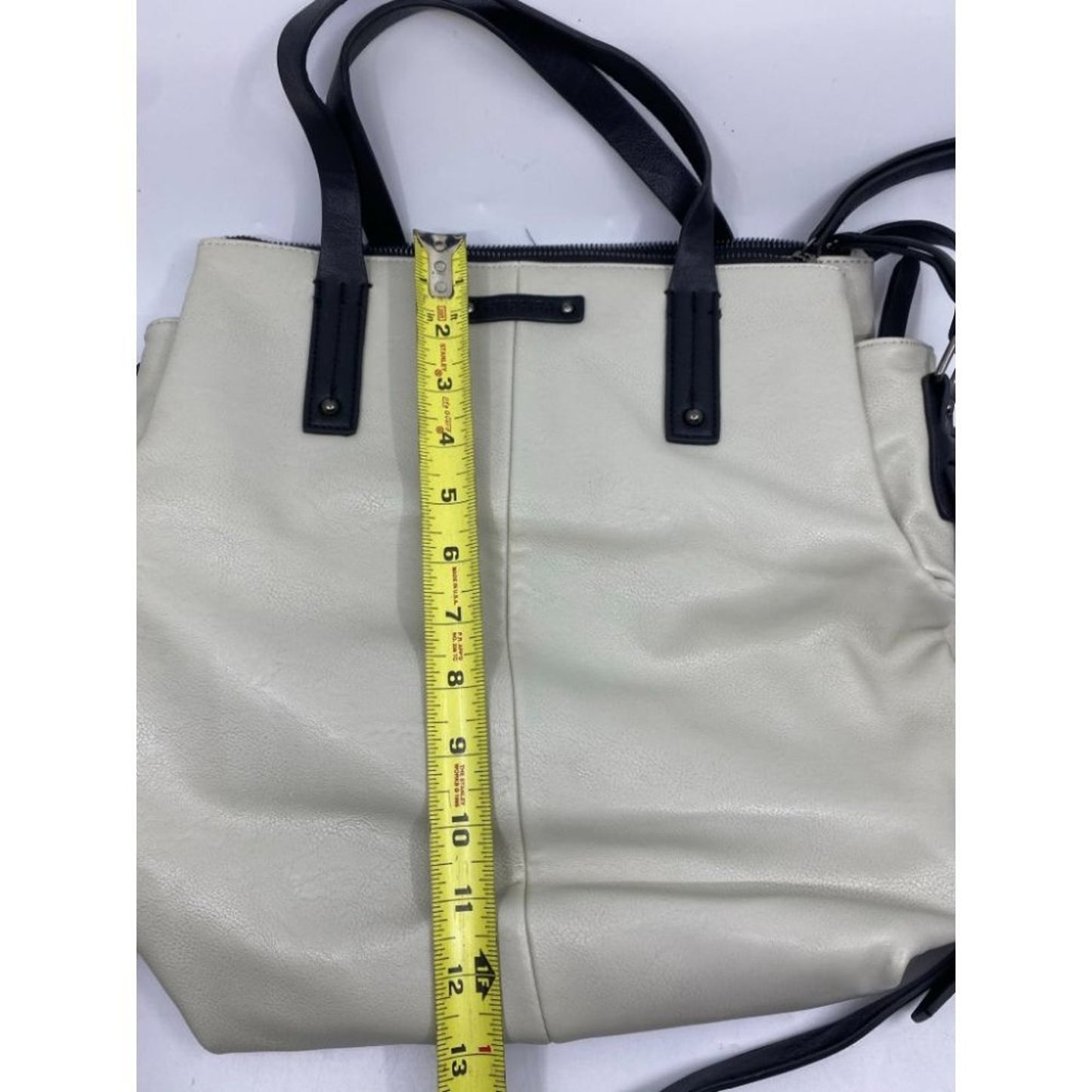 Kenneth Cole White Large Leather Crossbody Bag