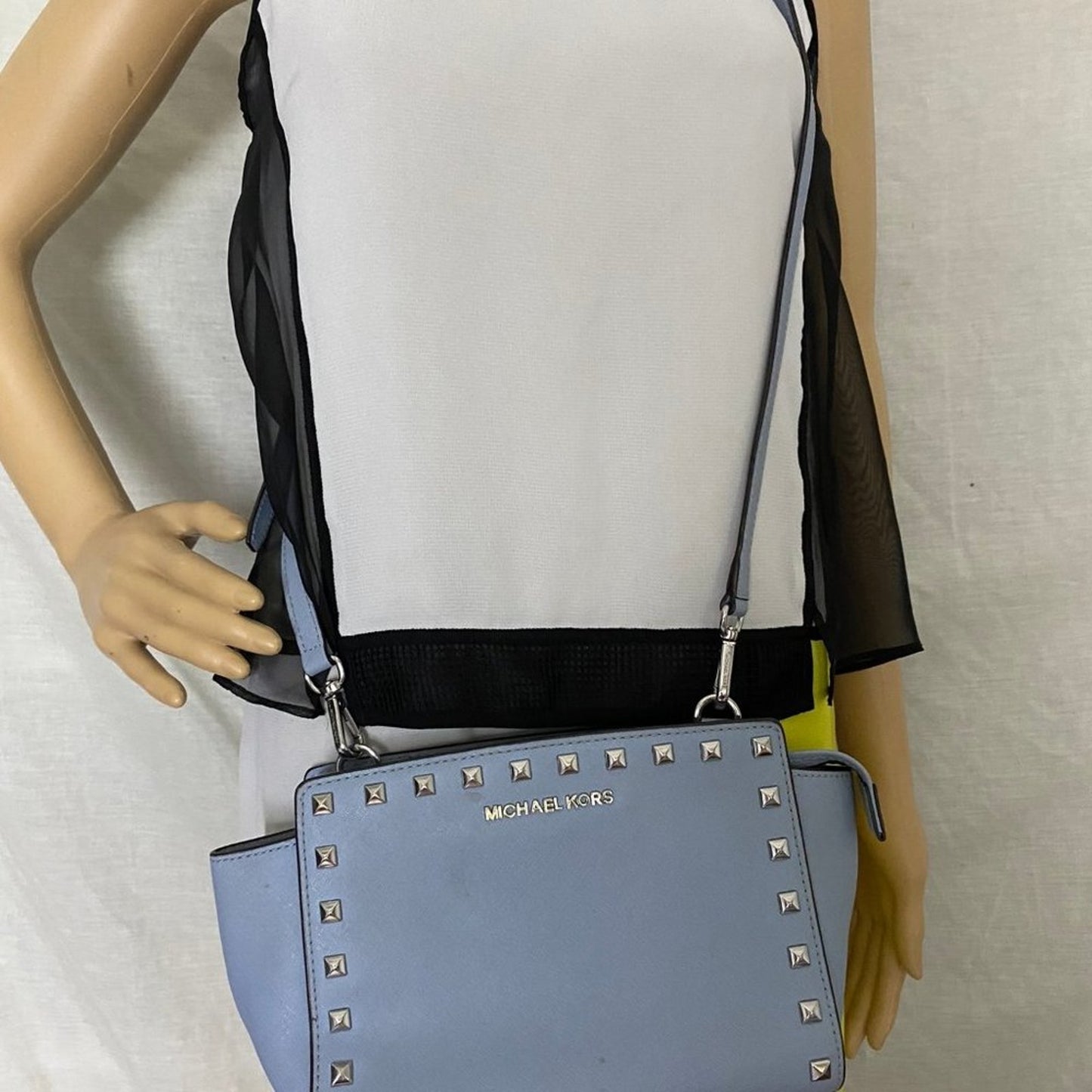 Michael Kors Trapeze Small Leather Cross-body