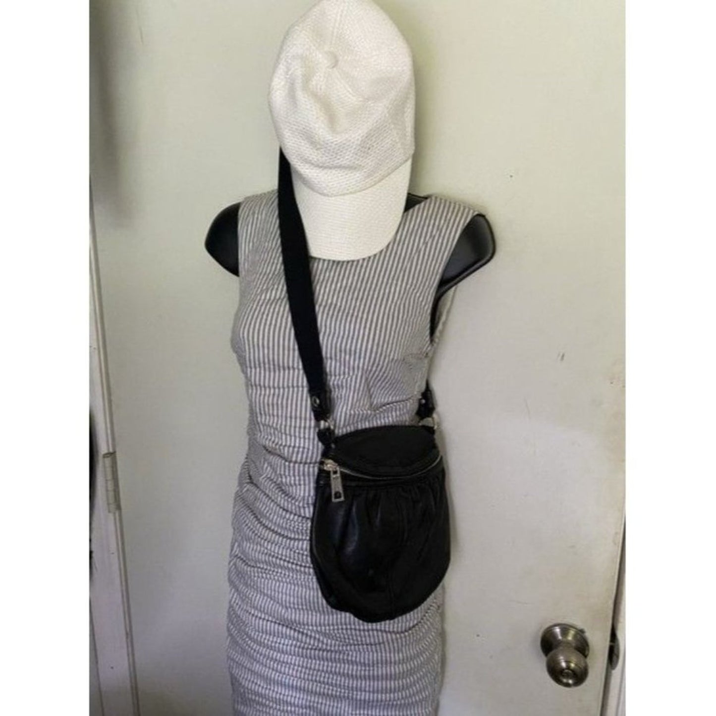Lamb Messenger Adjustable Strap Black Leather Cross Body Bag