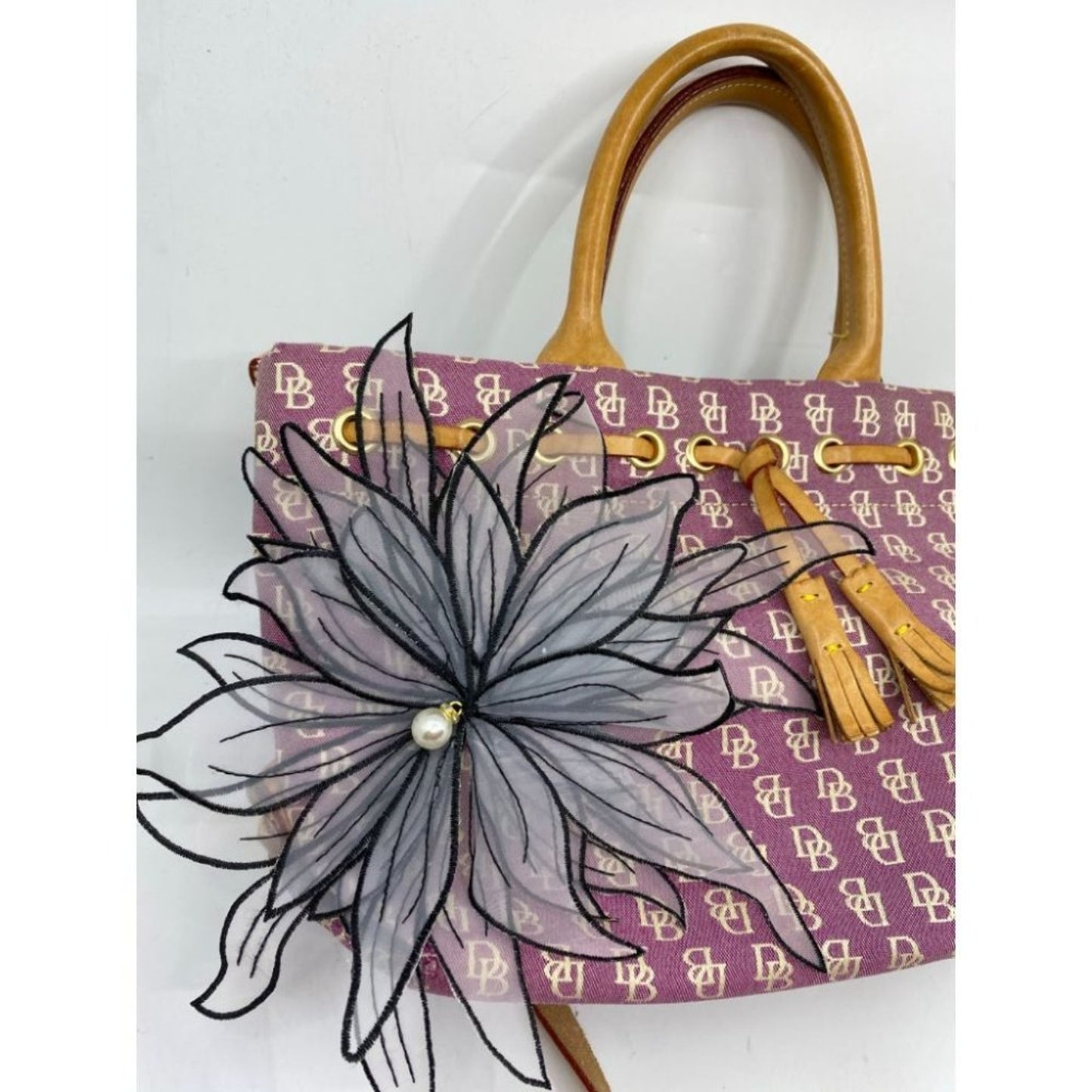 DOONEY & BOURKE Purple White Tan Tote Crossbodybag