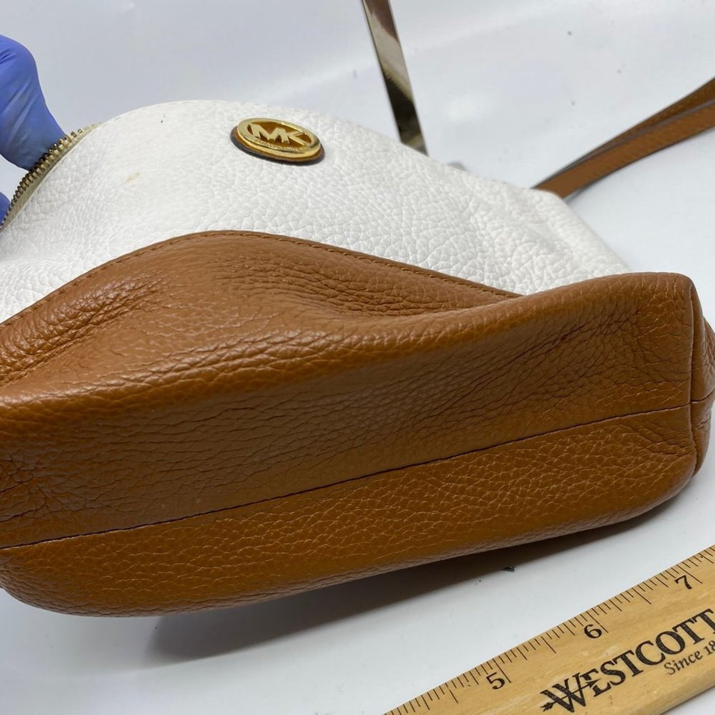 Michael Kors White Brown Grain Leather Wristlet