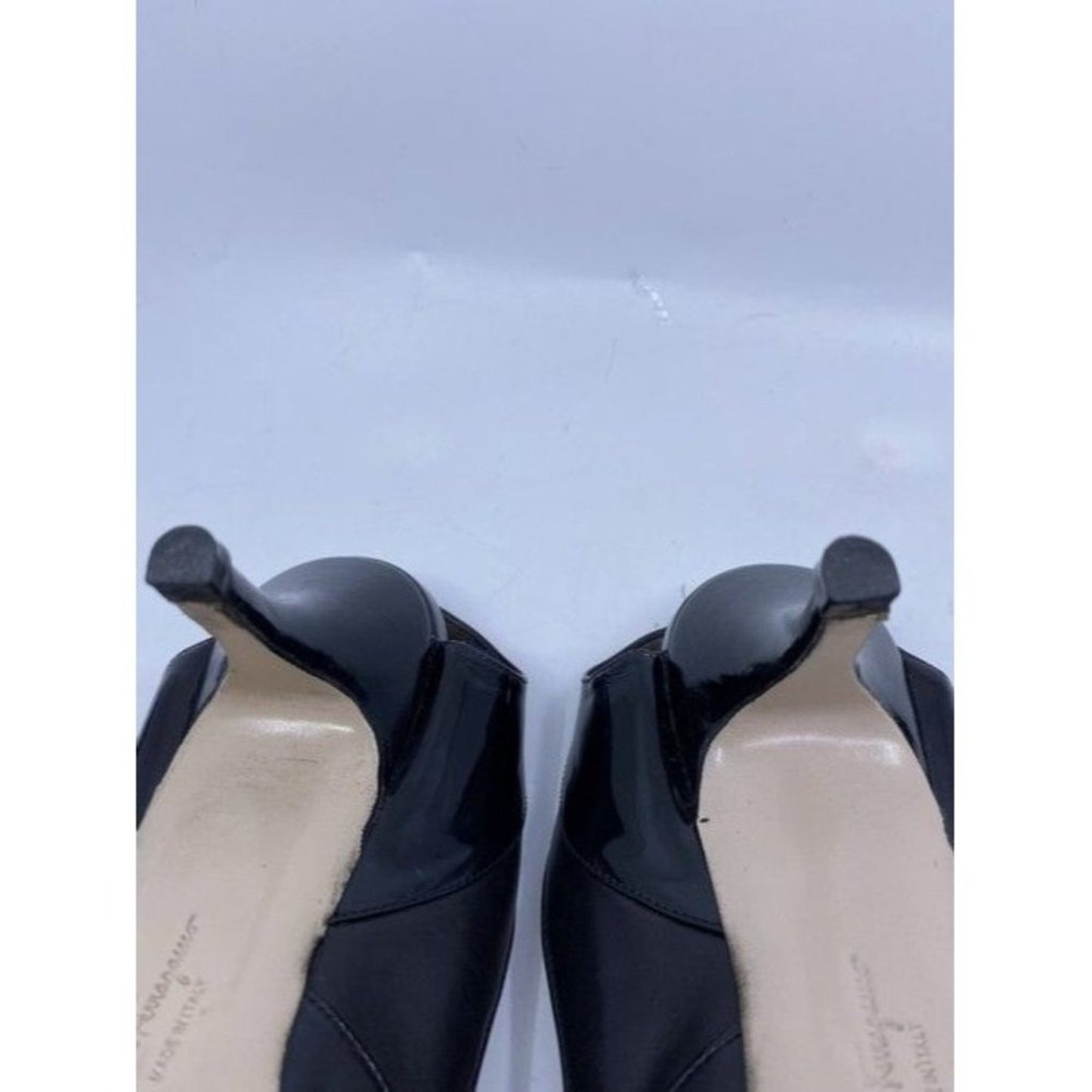 Salvatore Ferragamo Black Mara Bow Pumps Size Us