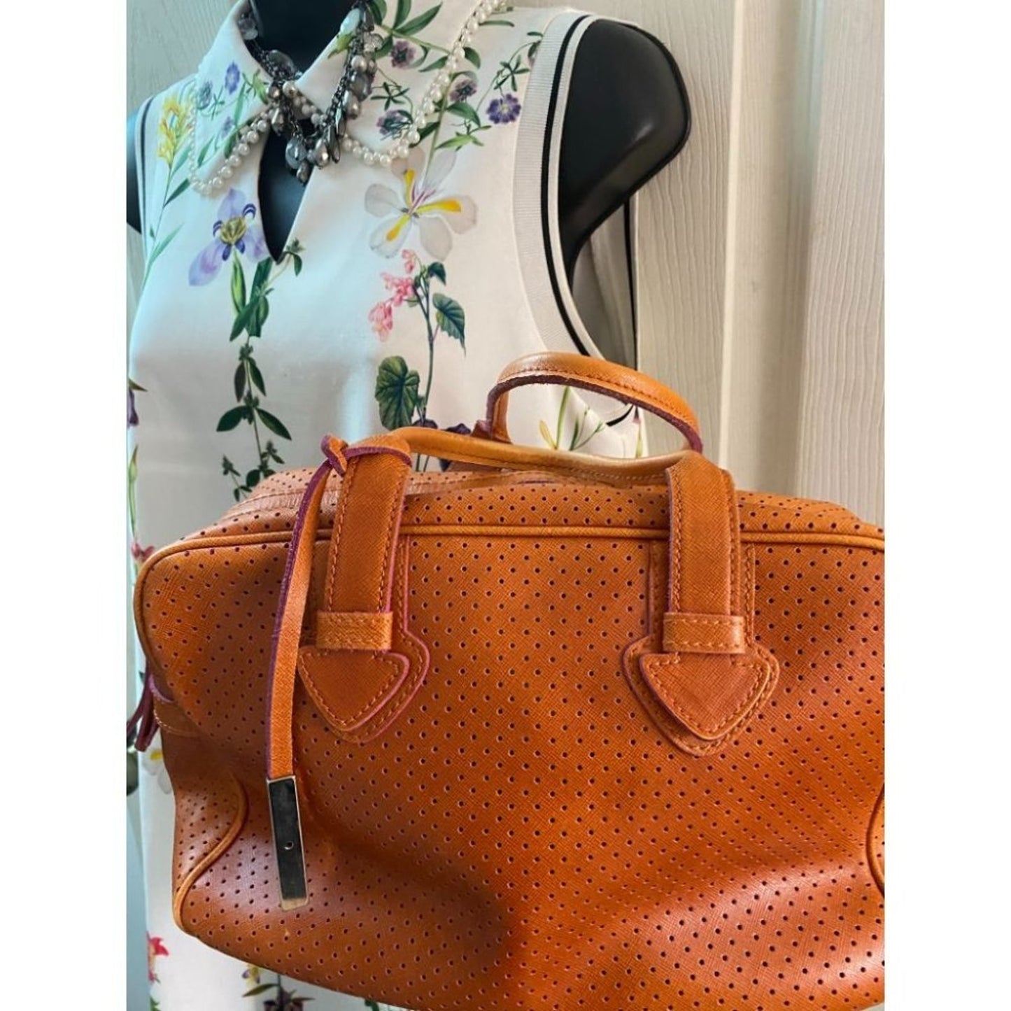 Innue Orange Leather Tote Bag