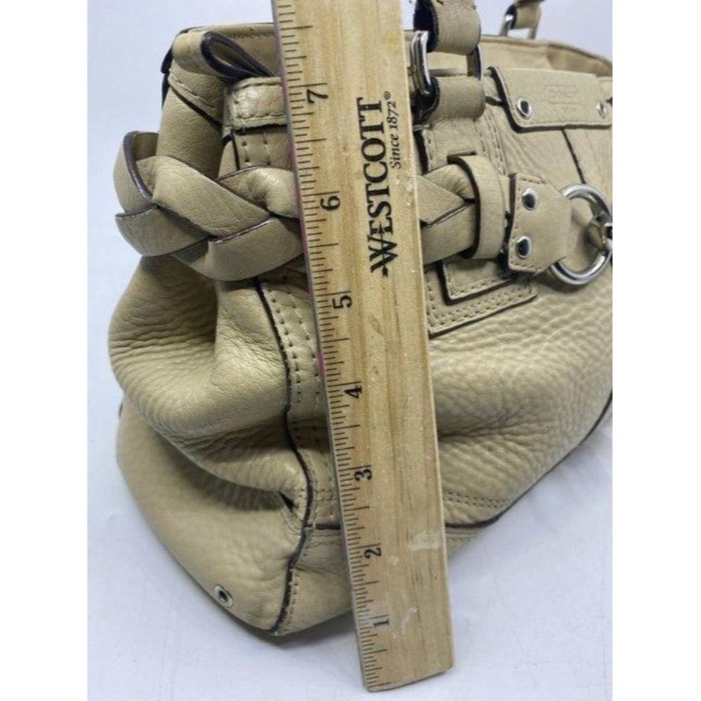 coach medium beige leather shoulder bag
