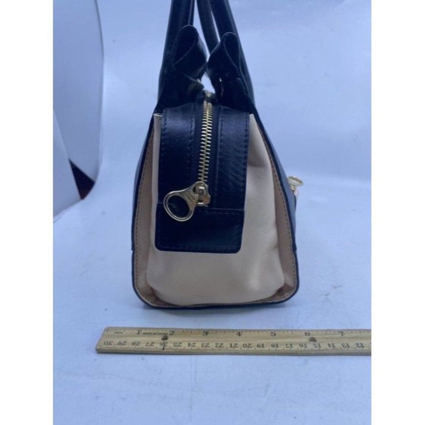 See By Chloe Iris Small Handbag Bliss And Black Leather Cross Body Bag