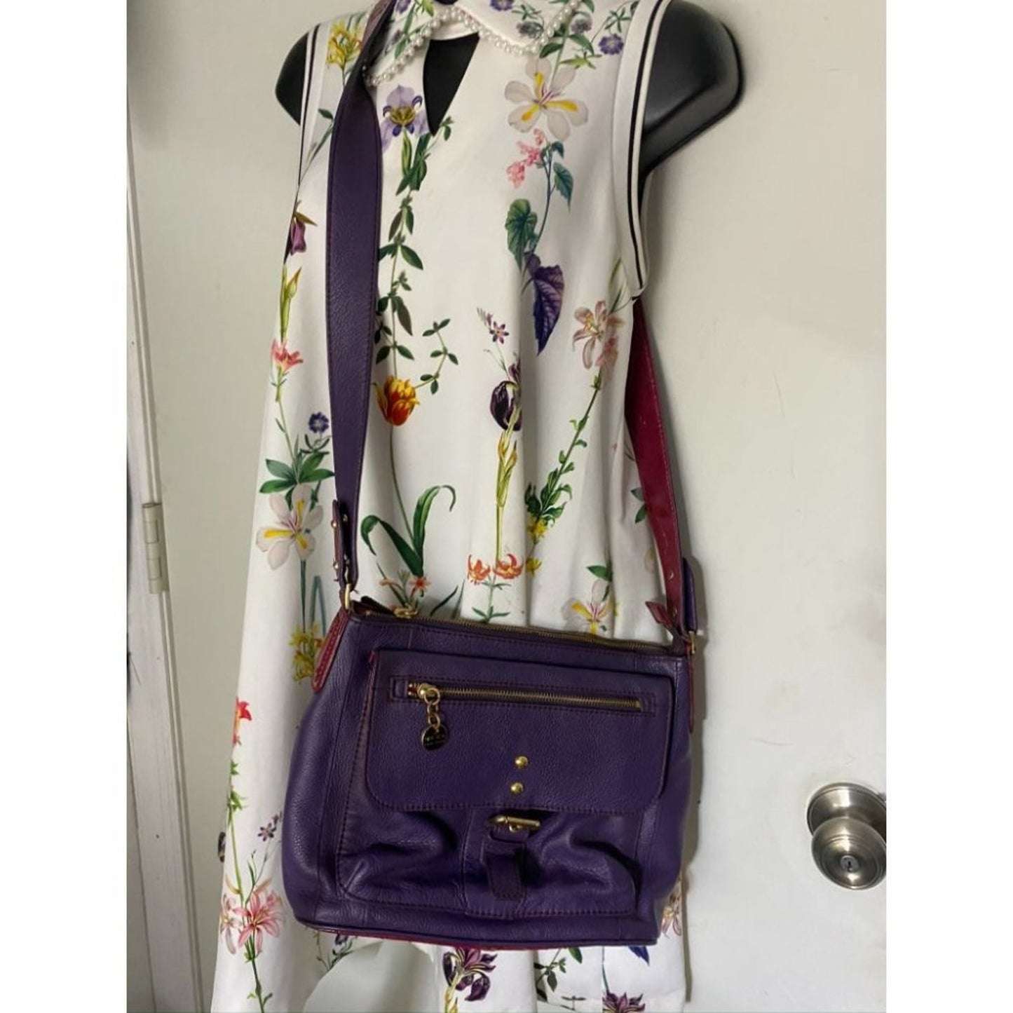 MAXX Women's Crossbody Purple
