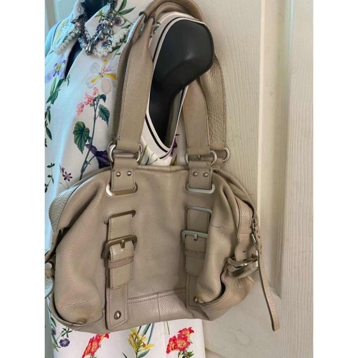 Kenneth Cole Cream Leather Tote/ Shoulder Bag
