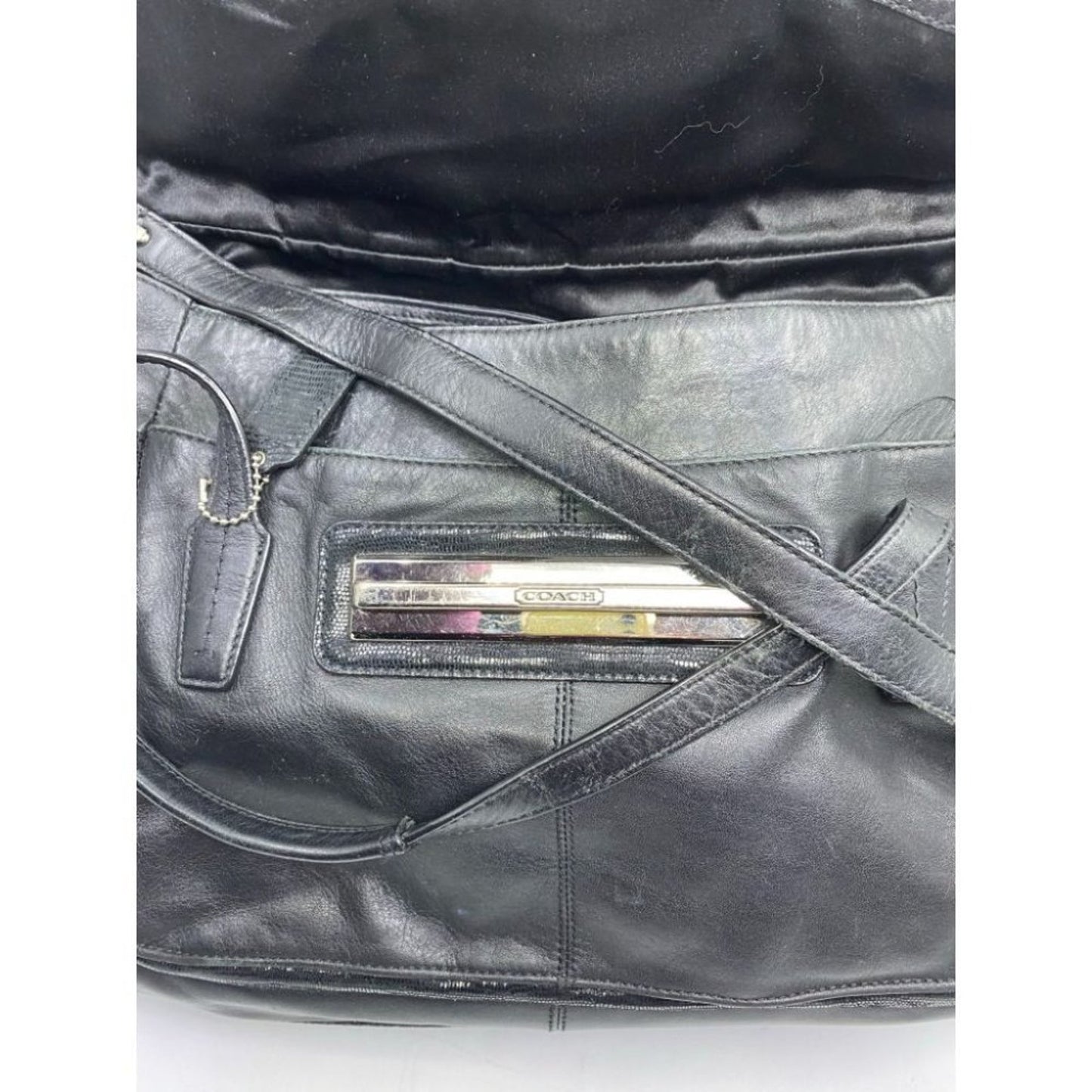 COACH Medium/ Large Leather Black Shoulder Bag