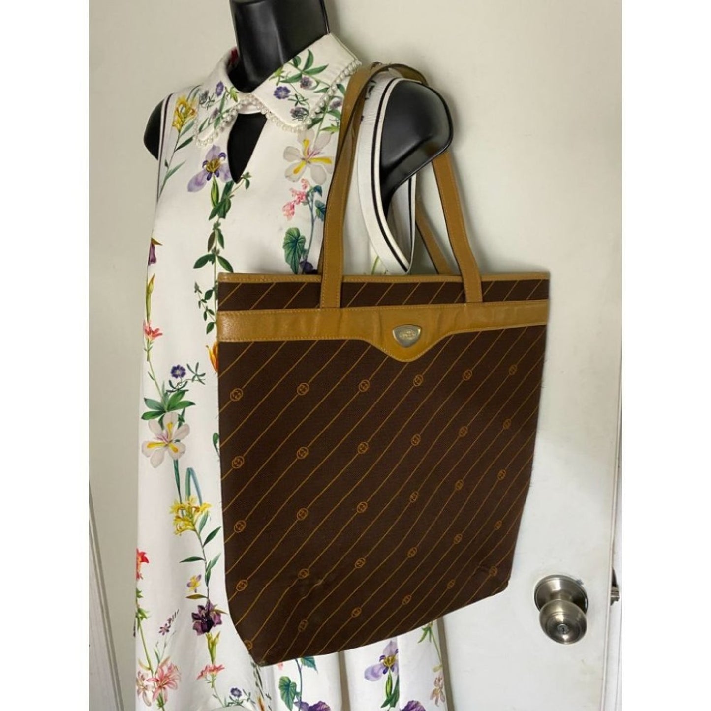 GUCCI Vintage XL Tote Bag in Canvas Fabric w/