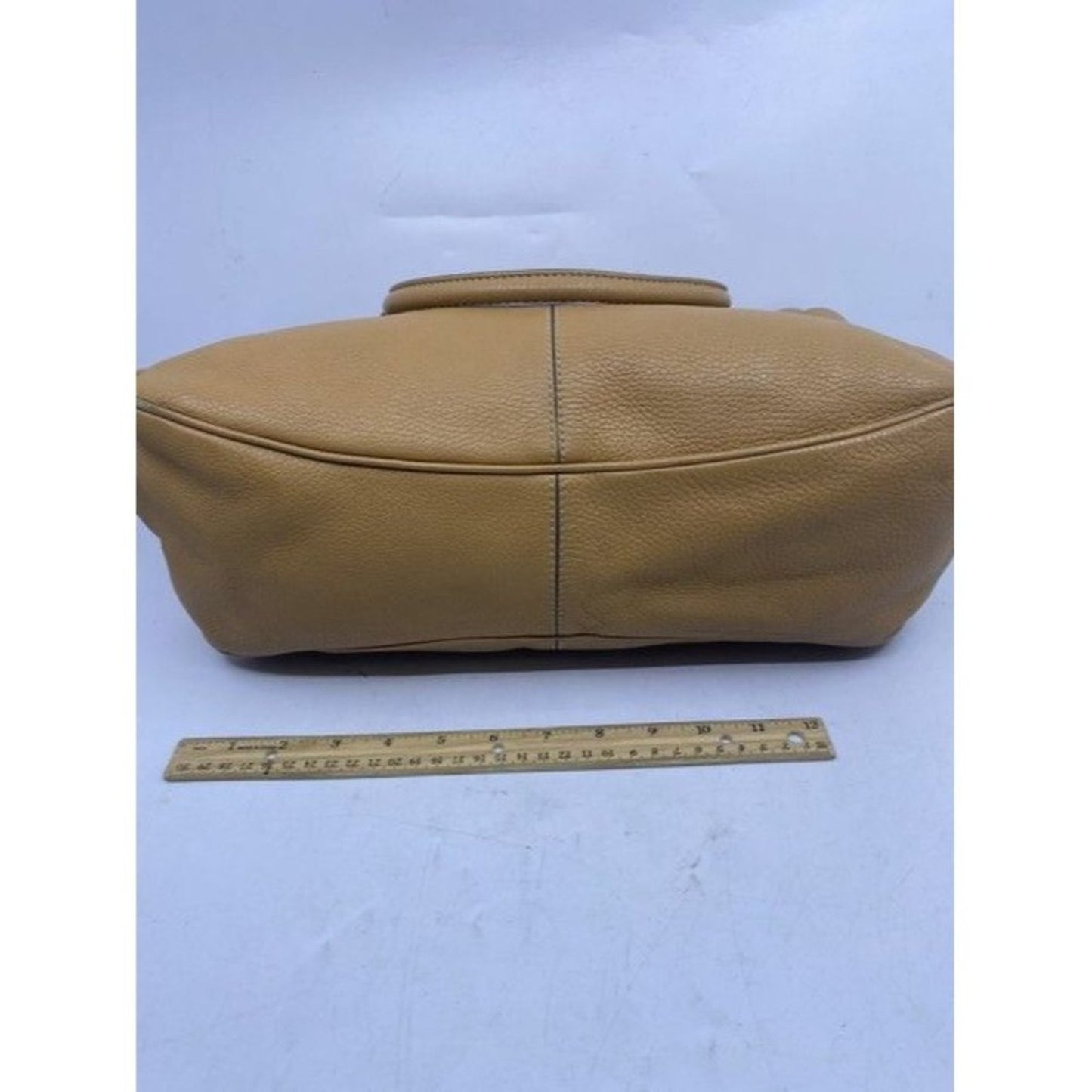 Tod S Tan Leather Shoulder Bag