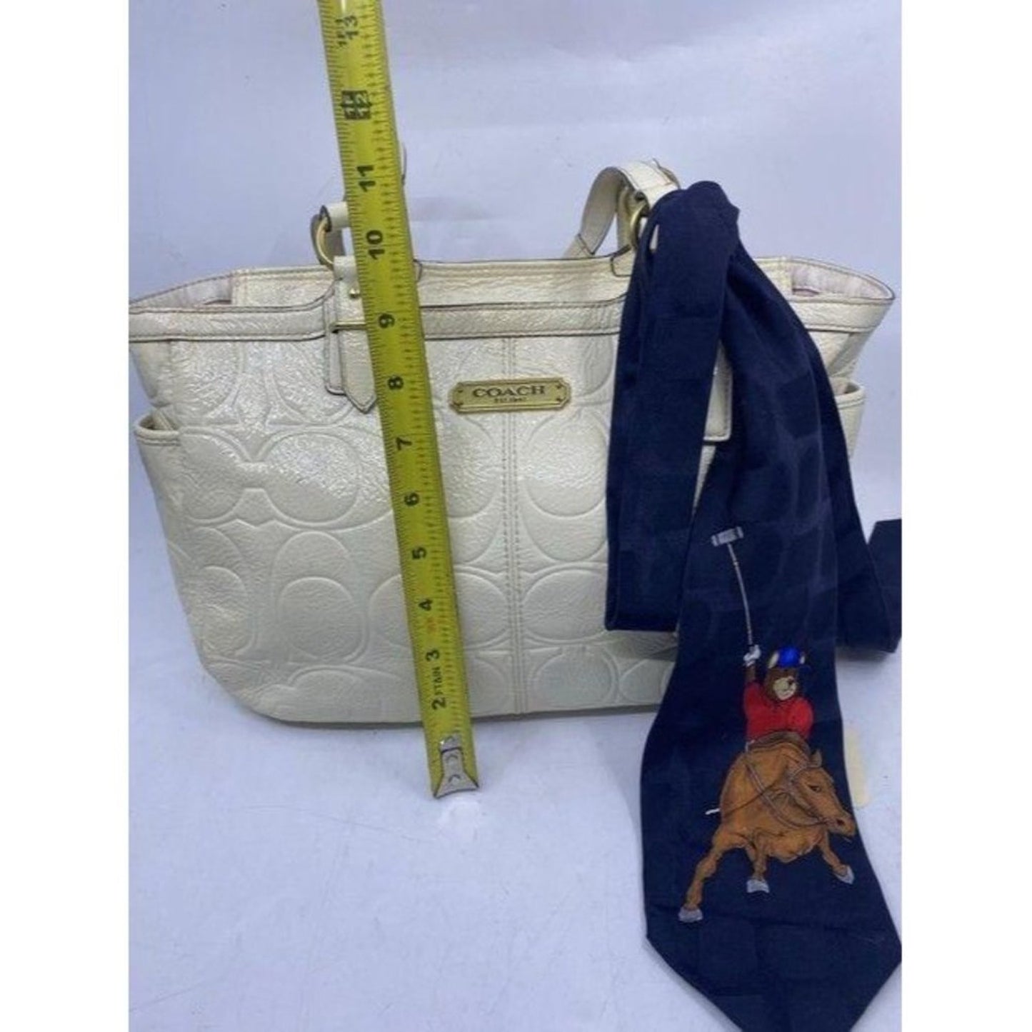 coach w w detachable specialty tie accent cream sh