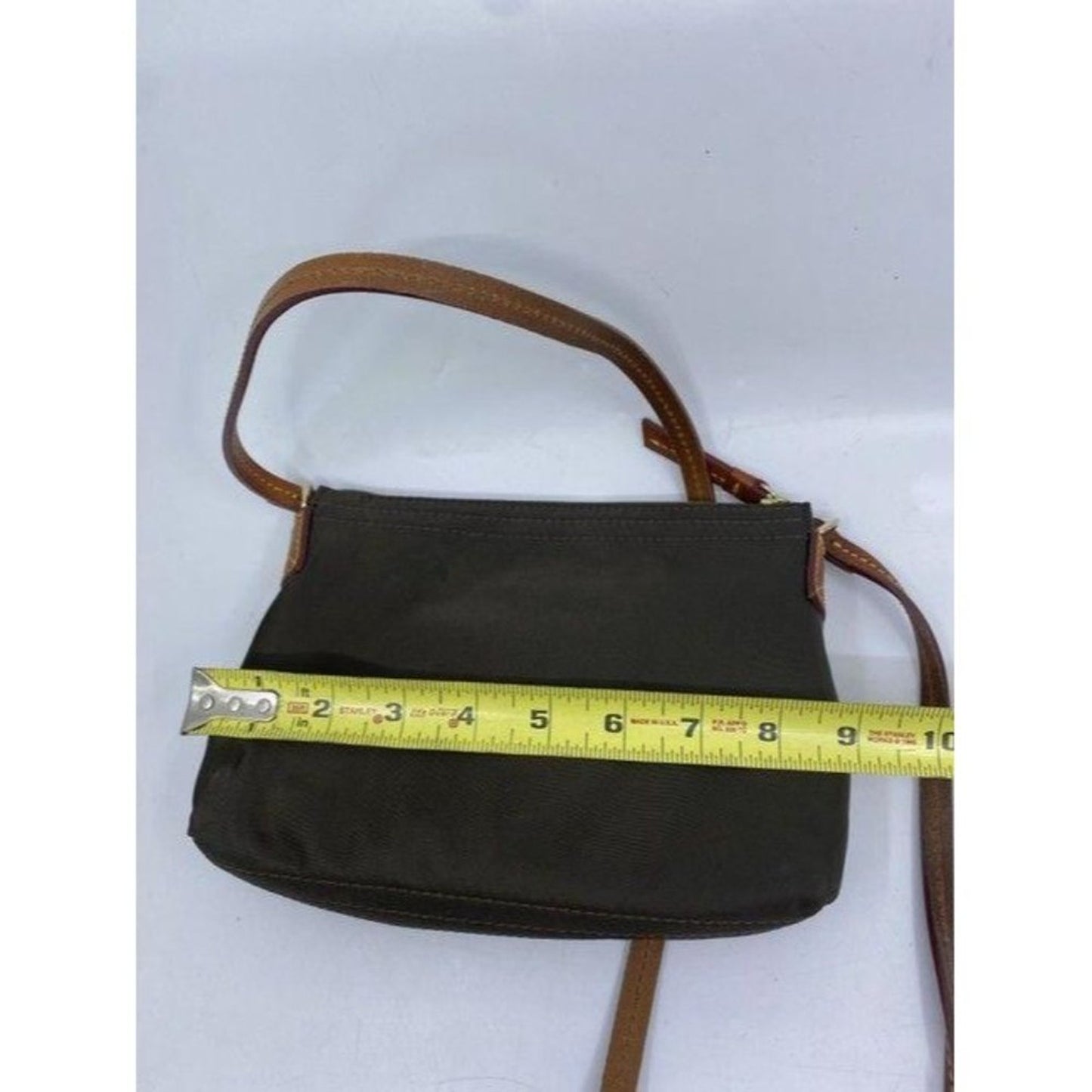 dooney and bourke small brown cross body bag