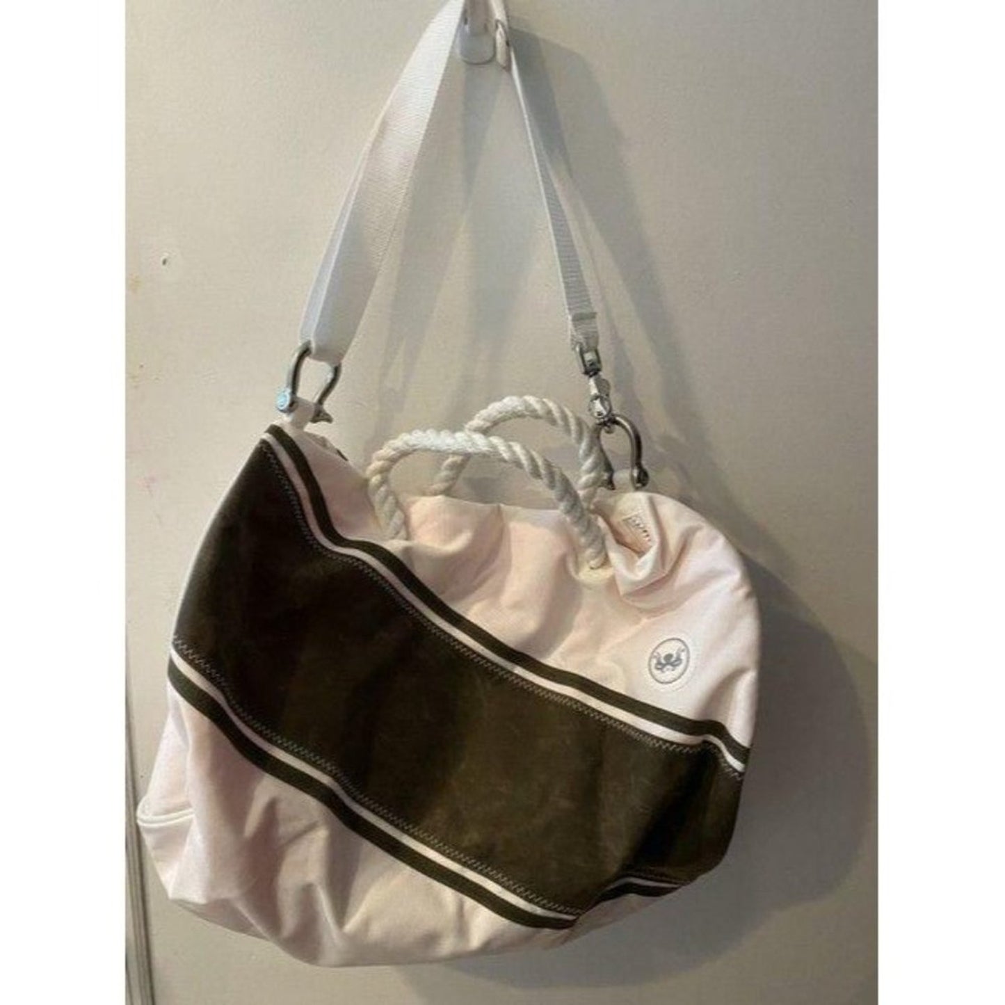 Nauti duffle white gray weekend travel bag