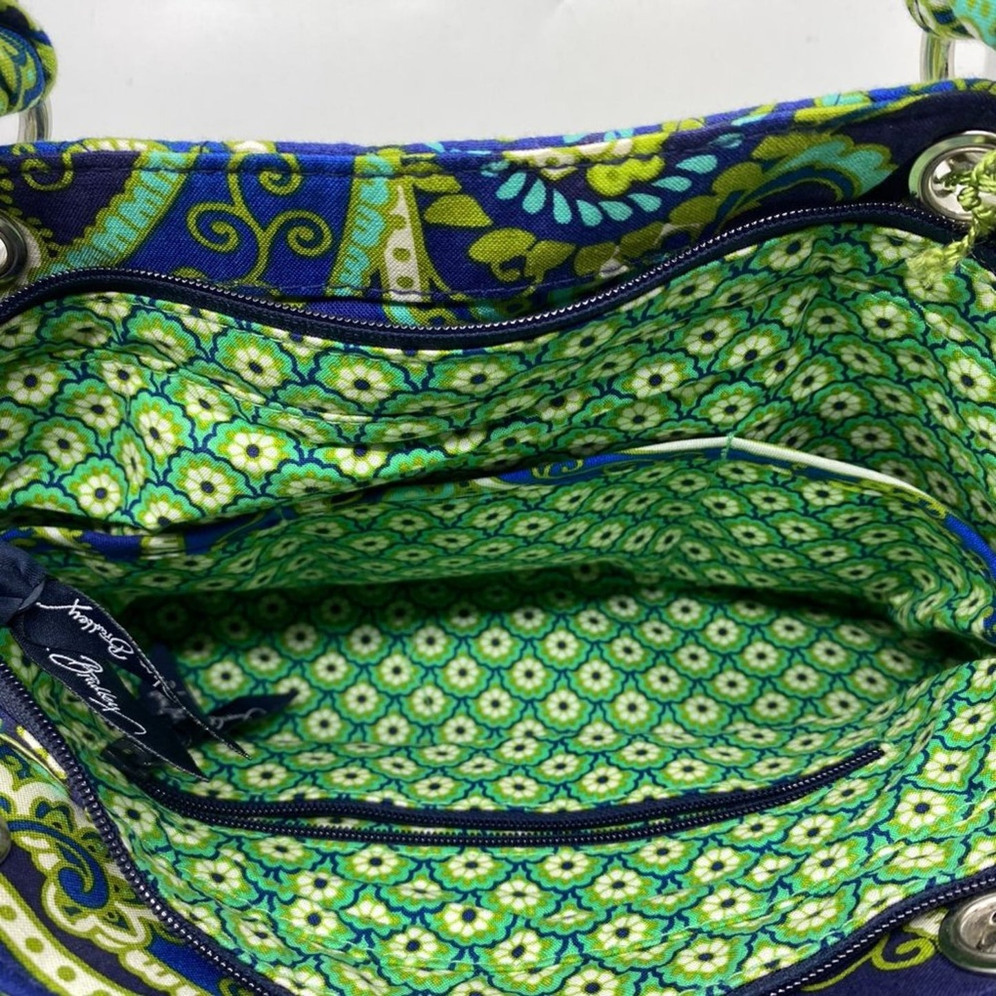 NWT!  Vera Bradley Chain Bag Rhythm & Blues