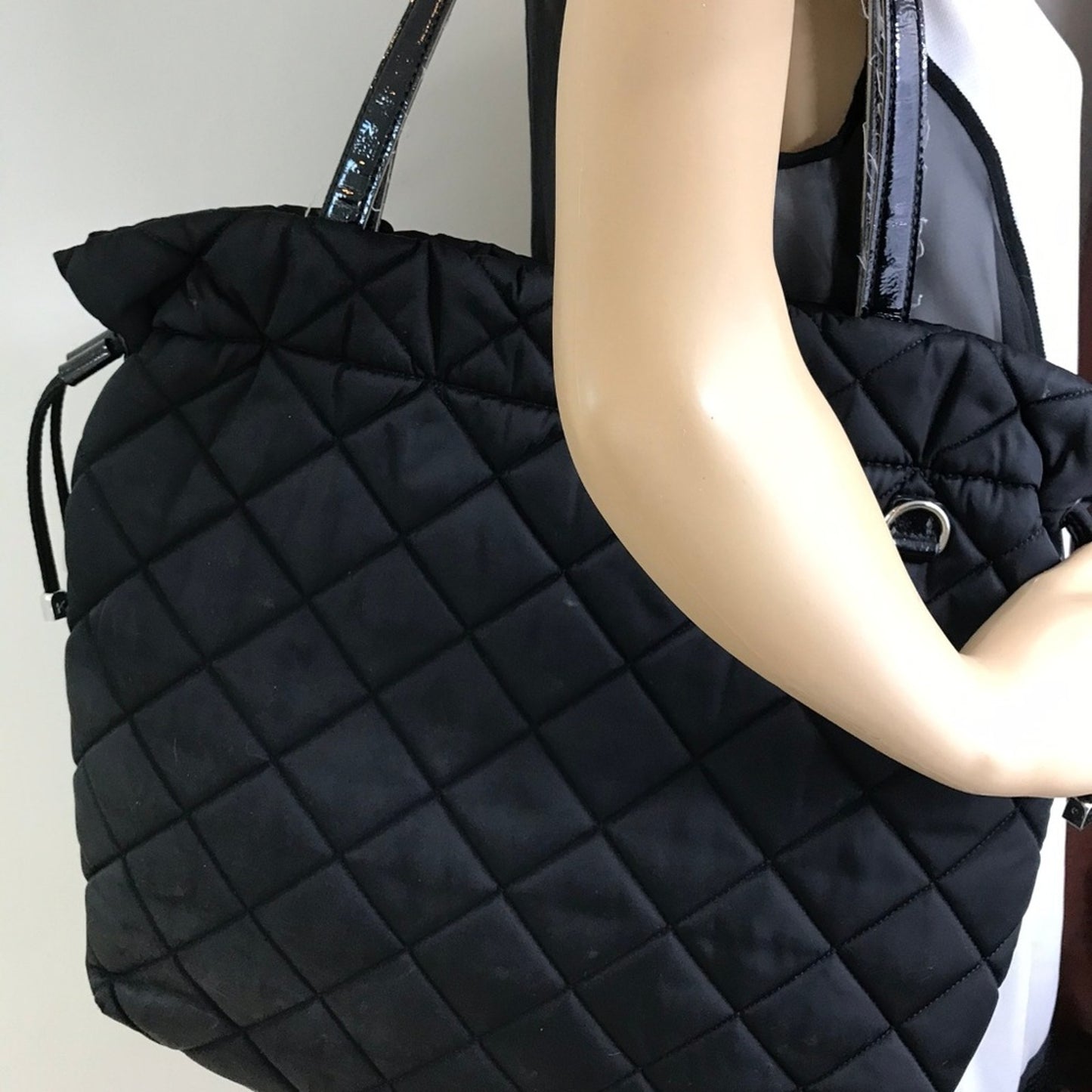 Michael Kors Black Large Fabric Puffer
