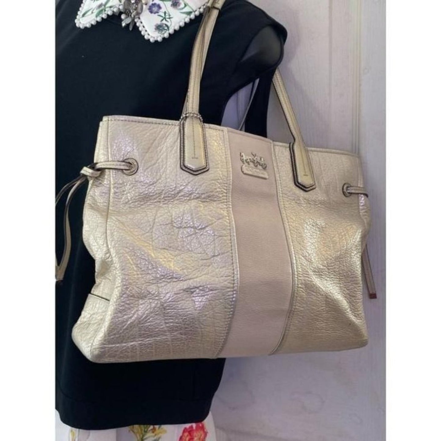 COACH XL Cream Silver Leather Shopping Tote Bag