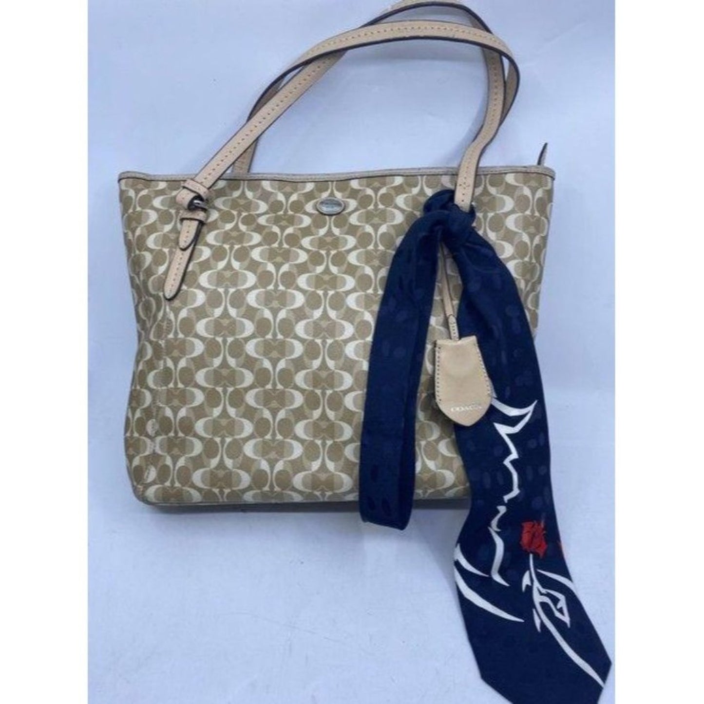 coach w w detachable specialty tie accent tan whit