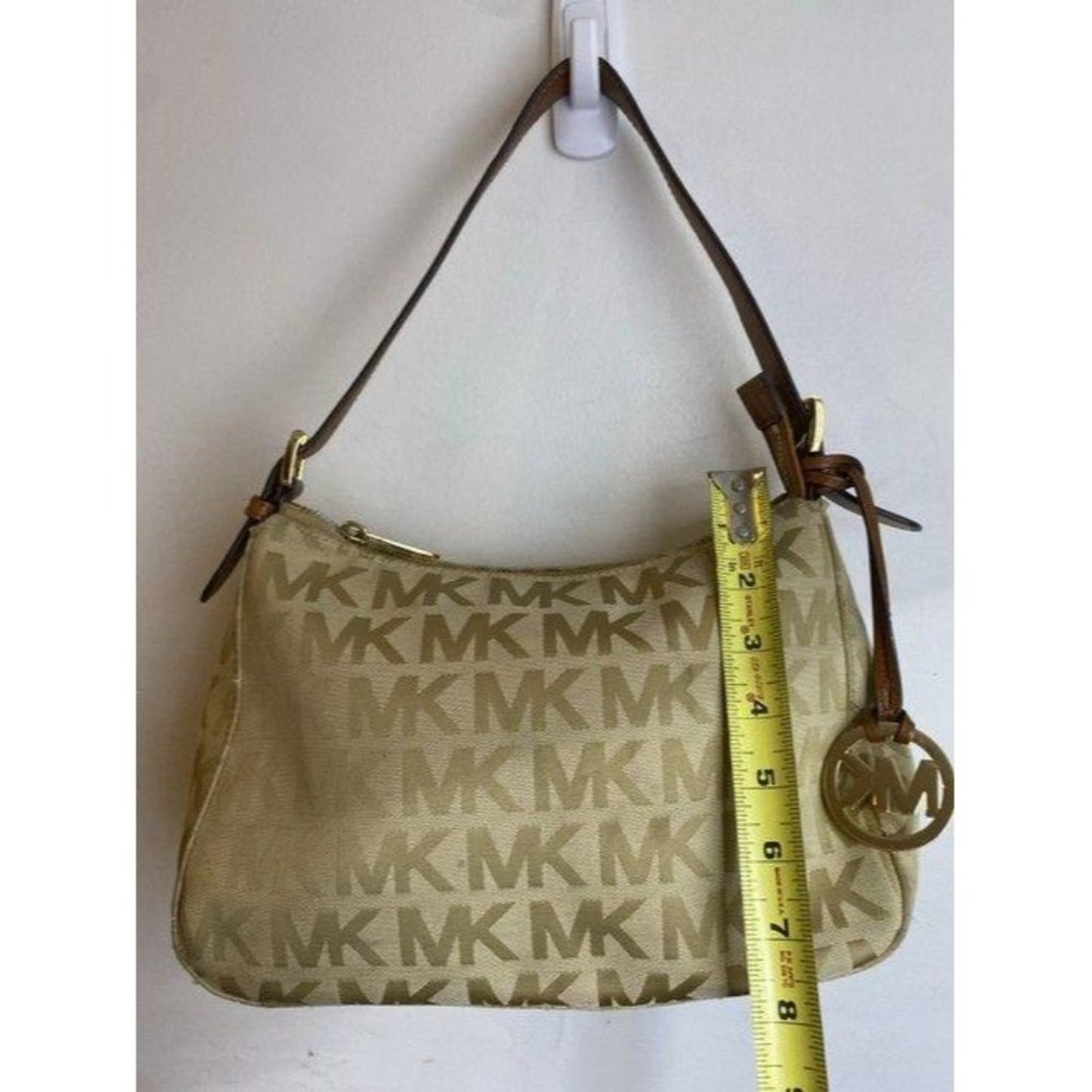 michael kors tan fabric hobo bag