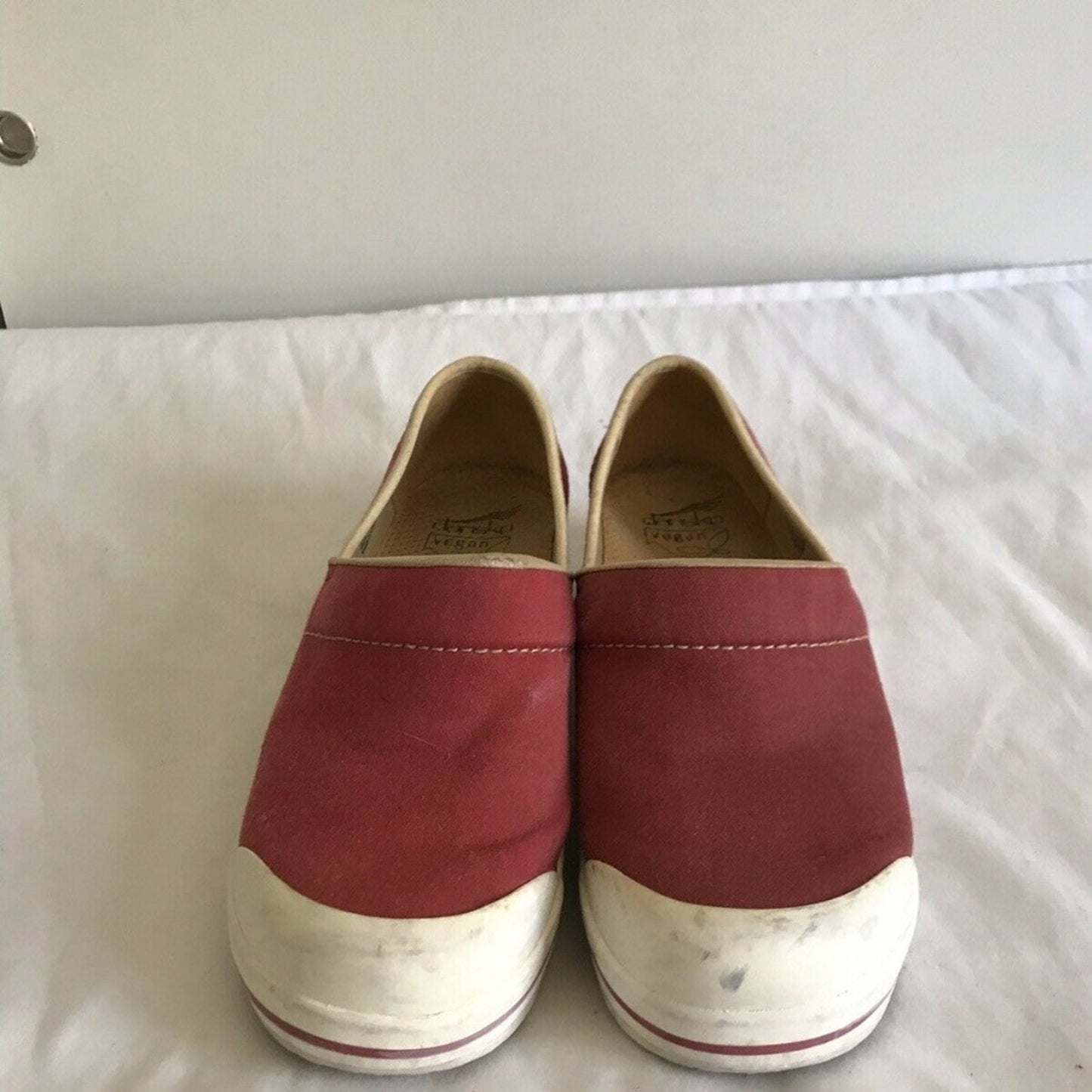 DANSKO CLASSIC CLOGS-Vegan-Red-Size US 7.5