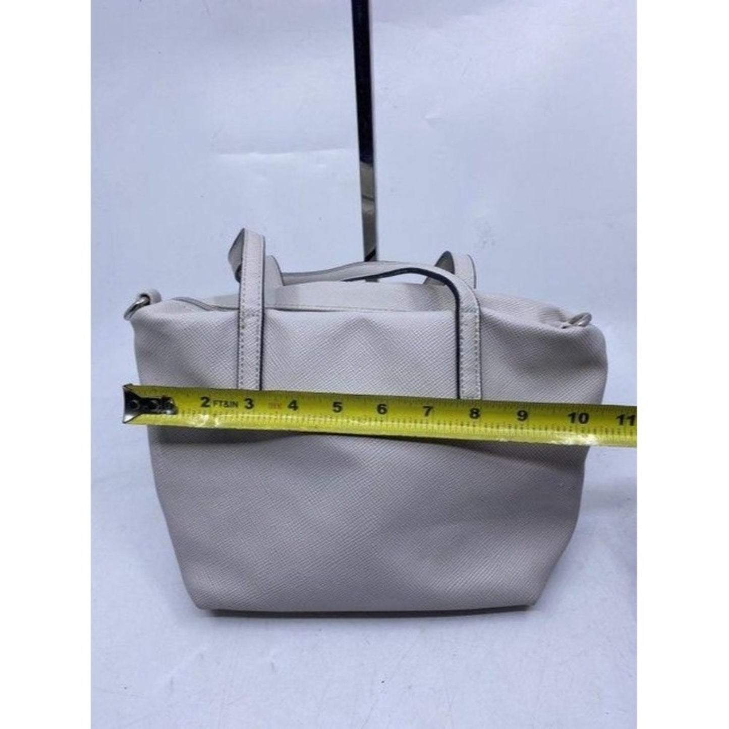 tous bag off white leather tote