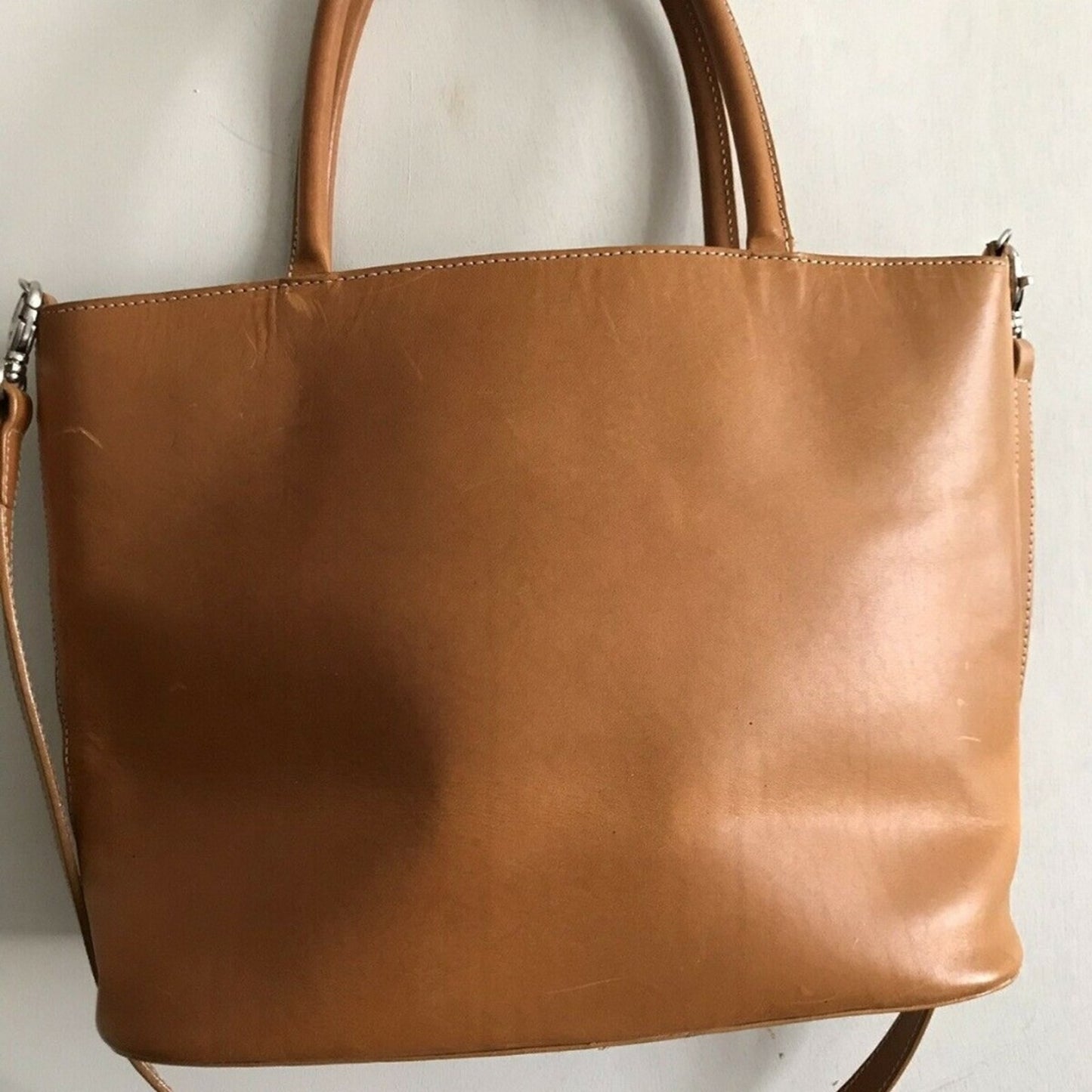 GUIA Medium Tan Leather Crossbody Bag