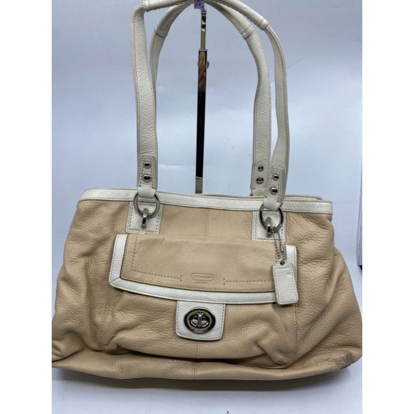 COACH Medium/ Large Leather Tan White Shoulder Bag