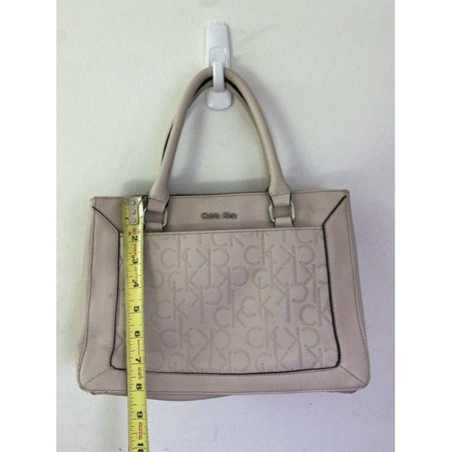 calvin klein cream shoulder bag