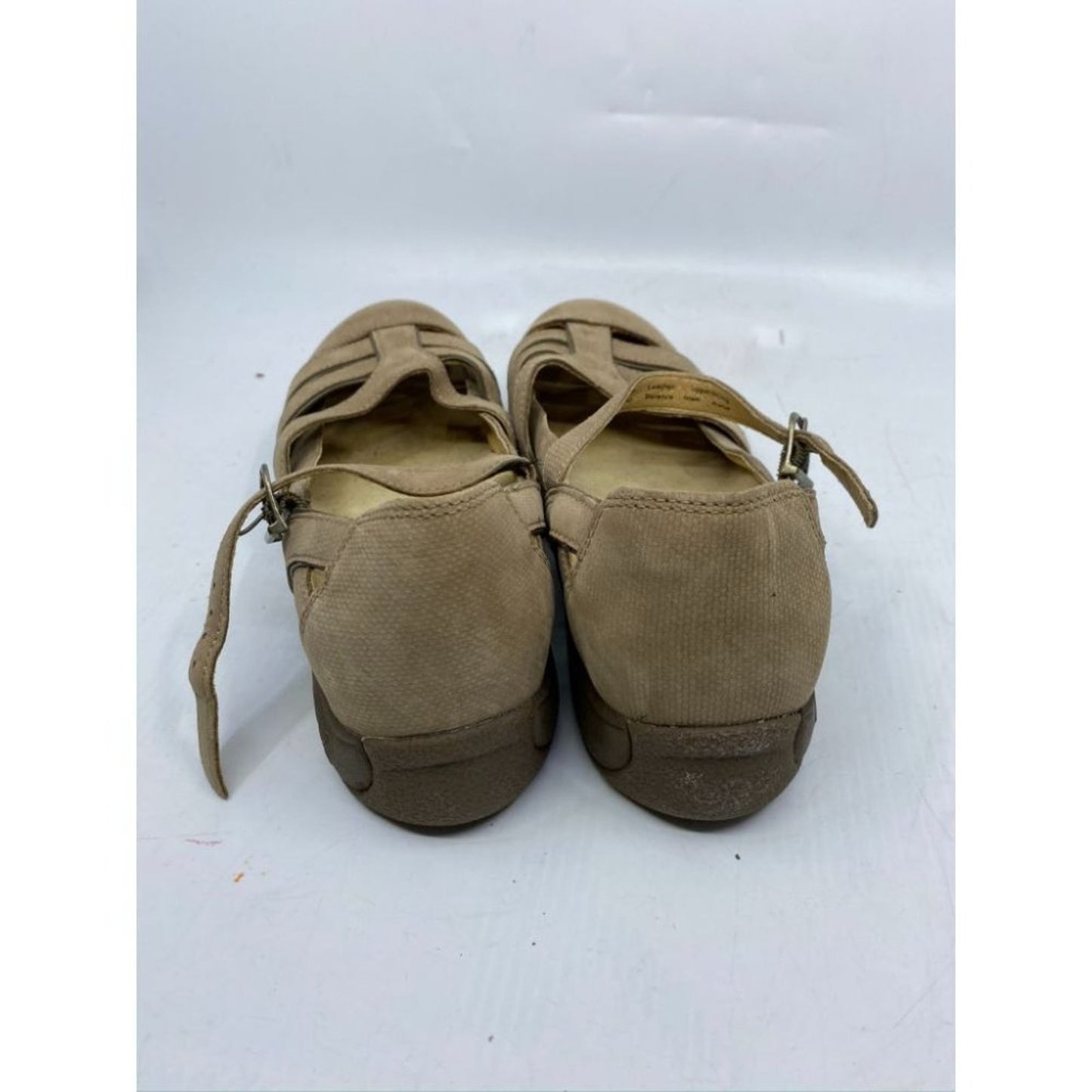 Dansko Tan Unisex Mules/Clogs Size 38/8