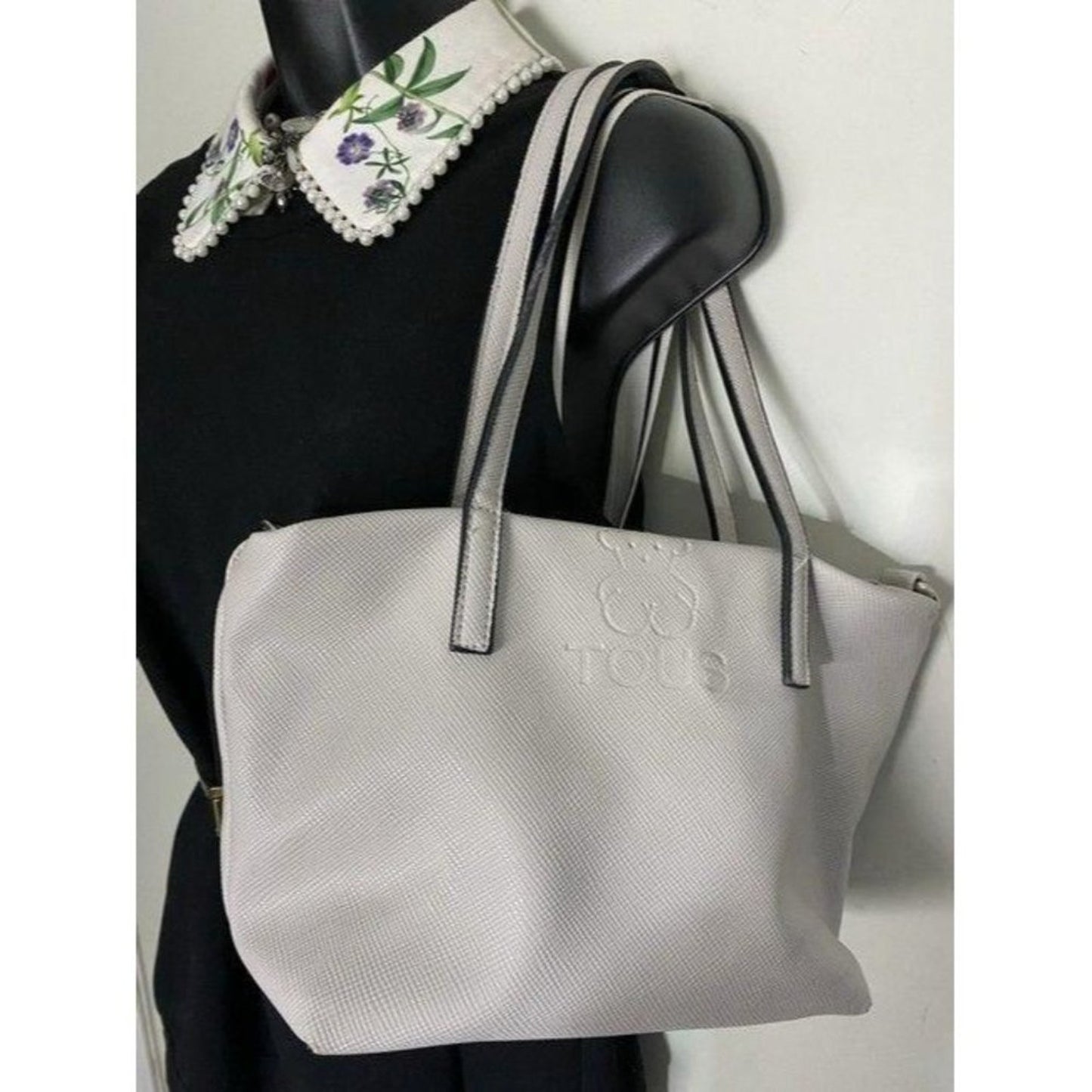tous bag off white leather tote